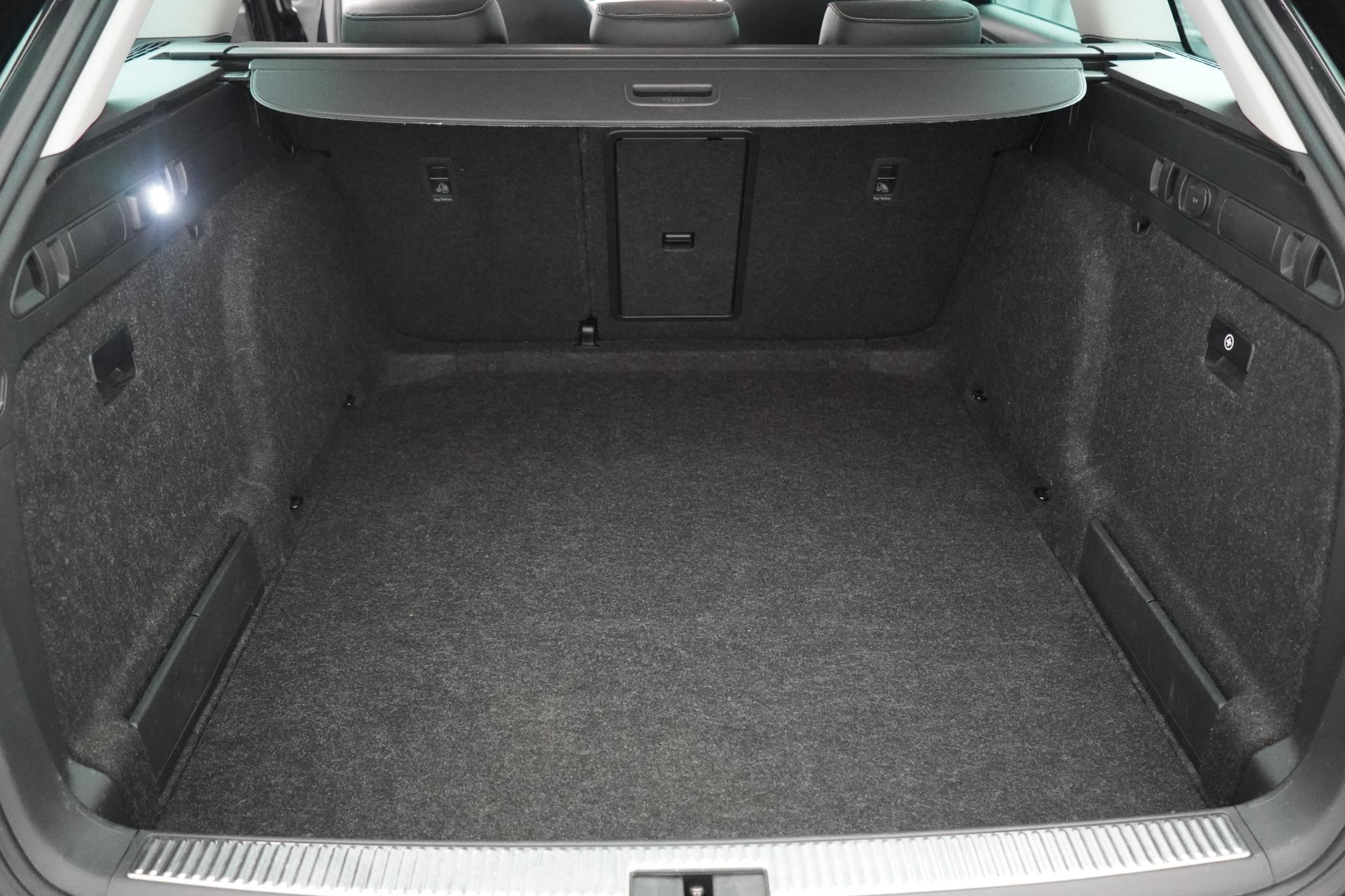 Skoda Superb 2.0 TSI SE L Estate 5dr Petrol DSG Euro 6 (s/s) (190 ps)