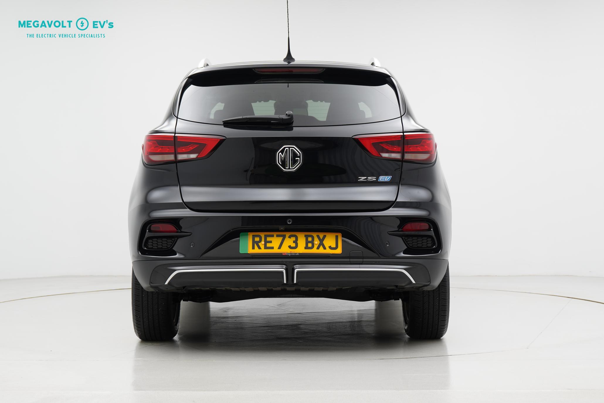 MG MG ZS 72.6kWh Trophy Connect SUV 5dr Electric Auto (156 ps)