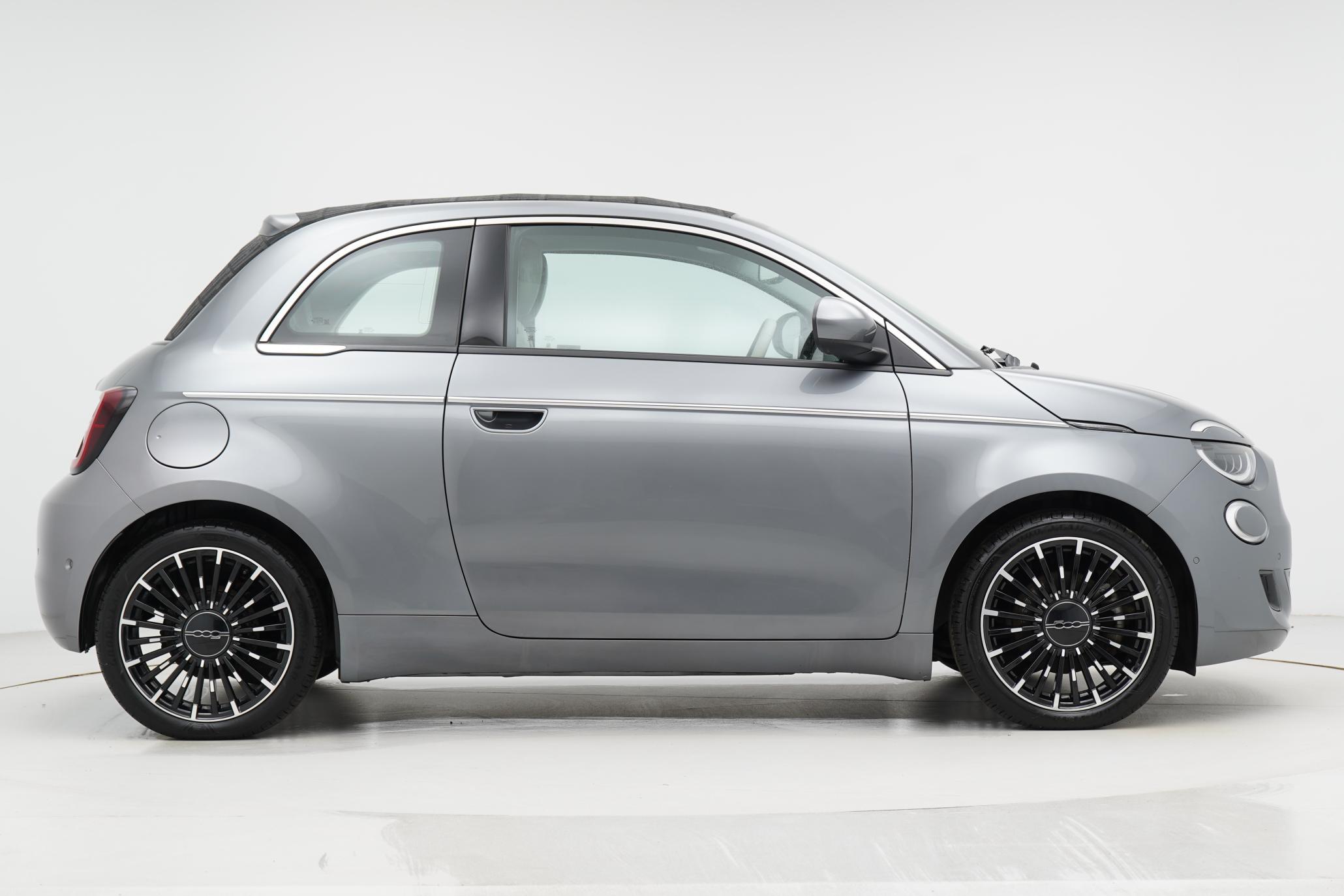 Fiat 500e C 42kWh La Prima Convertible 2dr Electric Auto (118 ps)