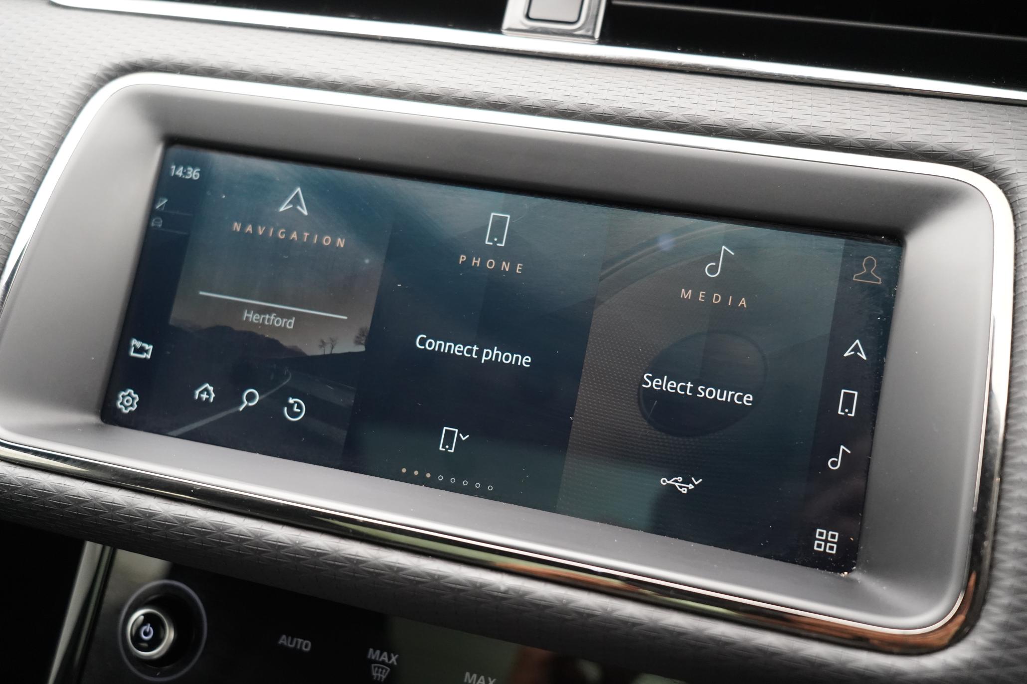 Land Rover Range Rover Evoque 1.5 P300e 12.2kWh R-Dynamic S SUV 5dr Petrol Plug-in Hybrid Auto 4WD Euro 6 (s/s) (309 ps)