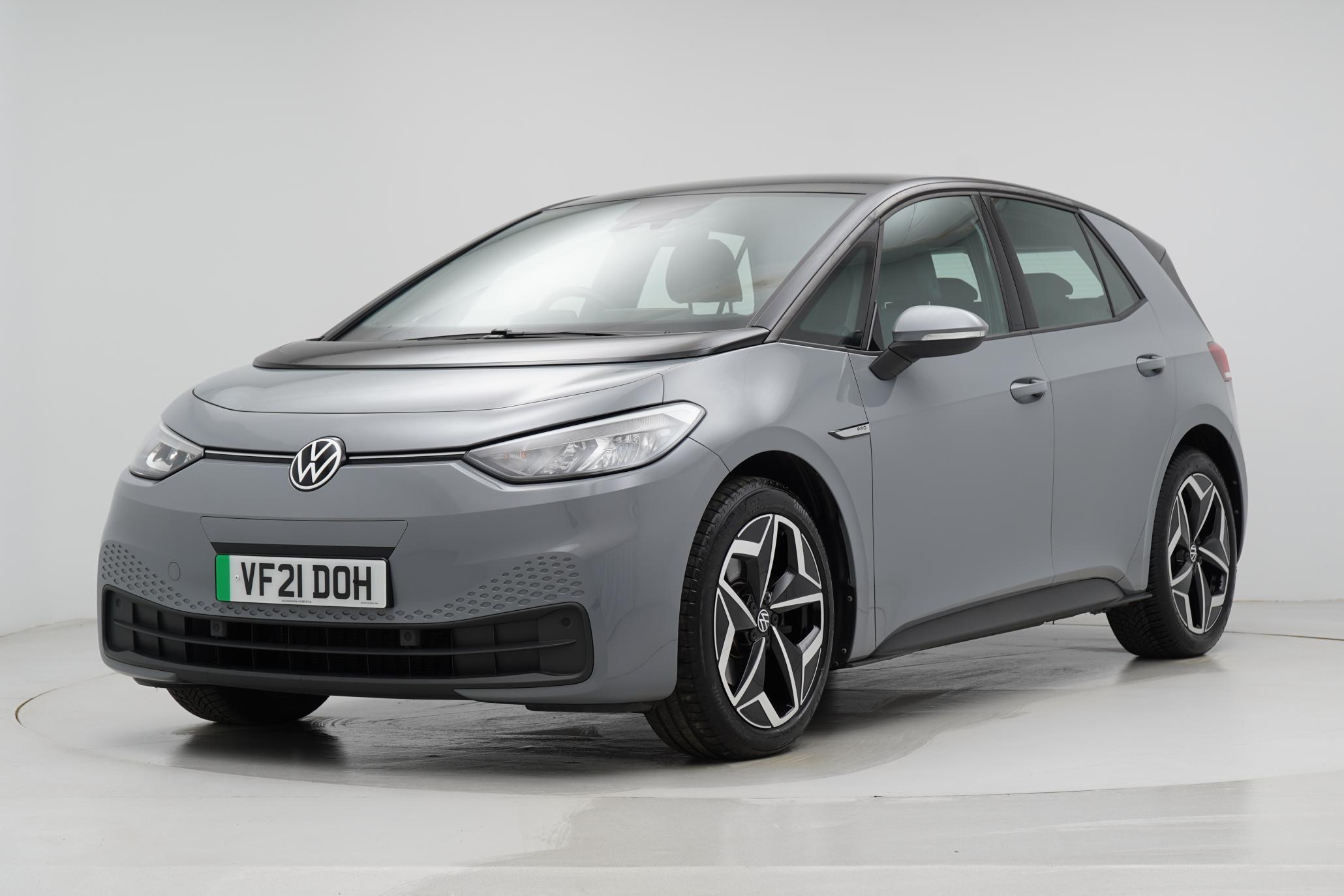 Volkswagen ID.3 Pro Performance 58kWh Life Hatchback 5dr Electric Auto (204 ps)