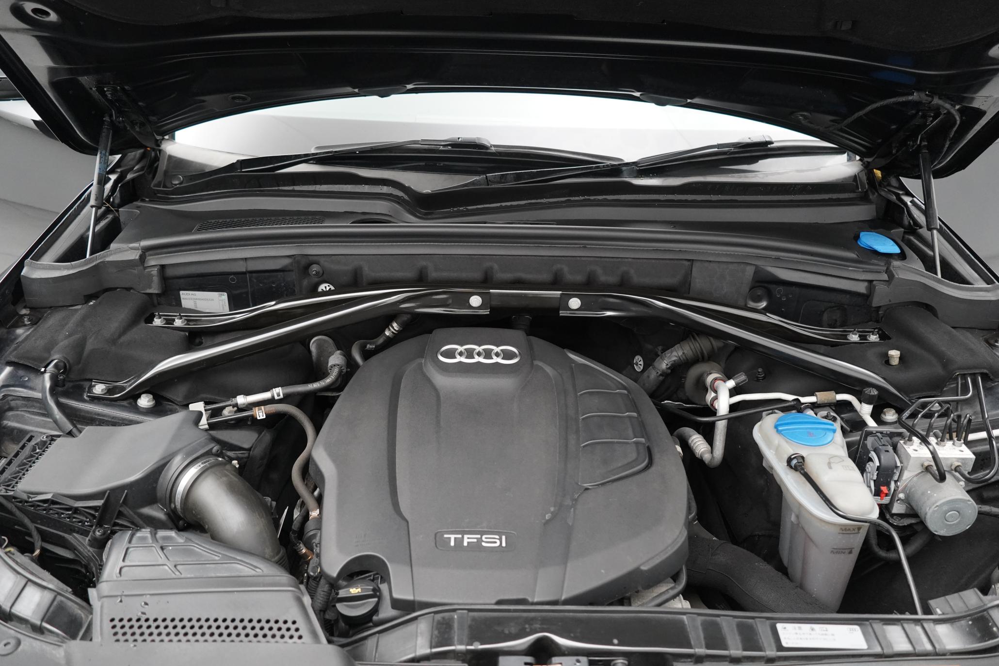 Audi Q5 2.0 TFSI S line SUV 5dr Petrol Tiptronic quattro Euro 5 (s/s) (225 ps)