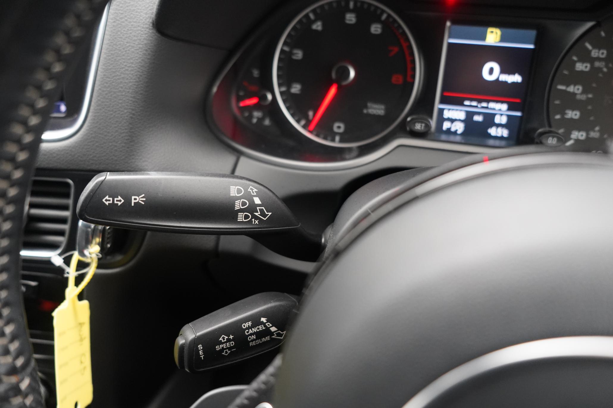 Audi Q5 2.0 TFSI S line SUV 5dr Petrol Tiptronic quattro Euro 5 (s/s) (225 ps)