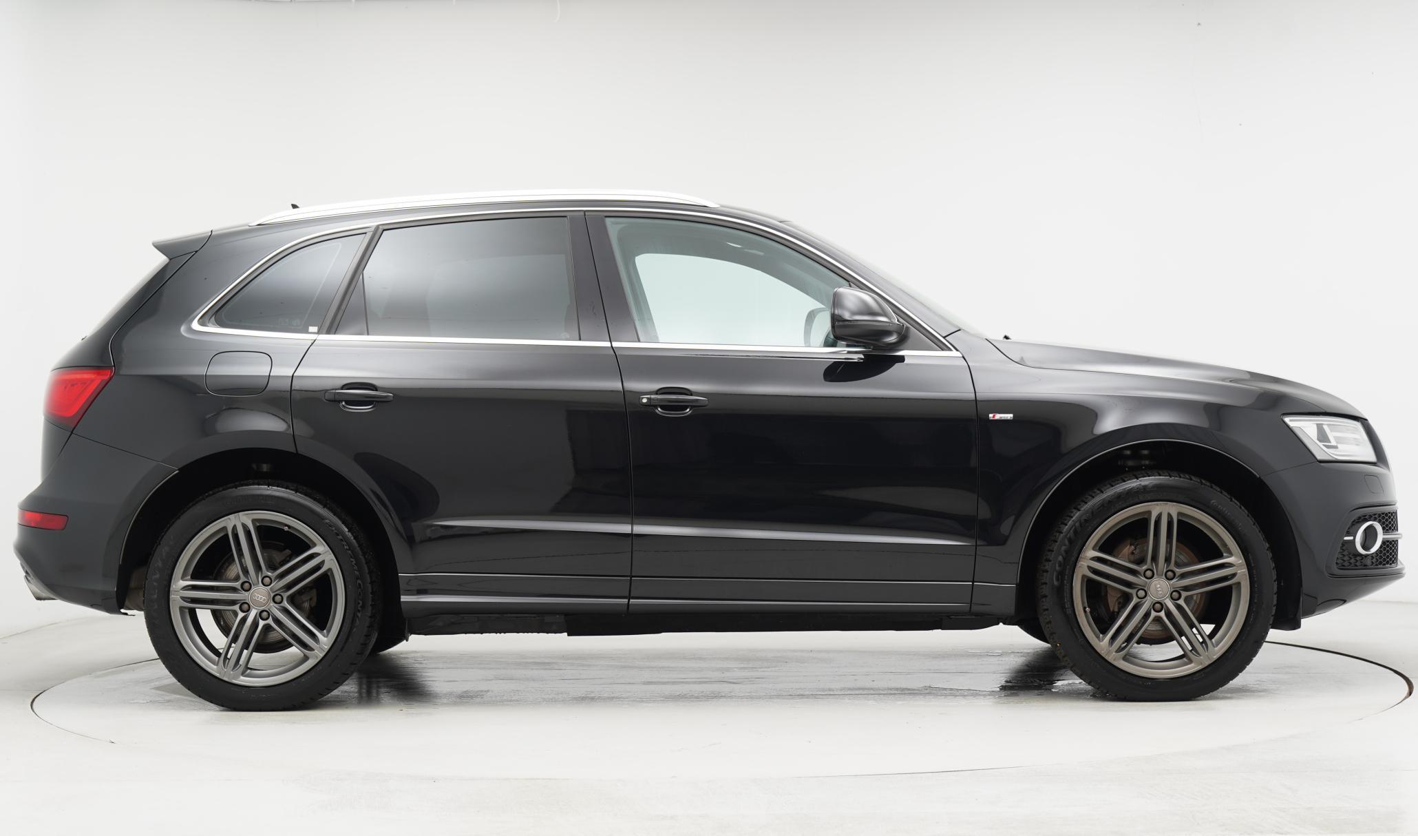 Audi Q5 2.0 TFSI S line SUV 5dr Petrol Tiptronic quattro Euro 5 (s/s) (225 ps)
