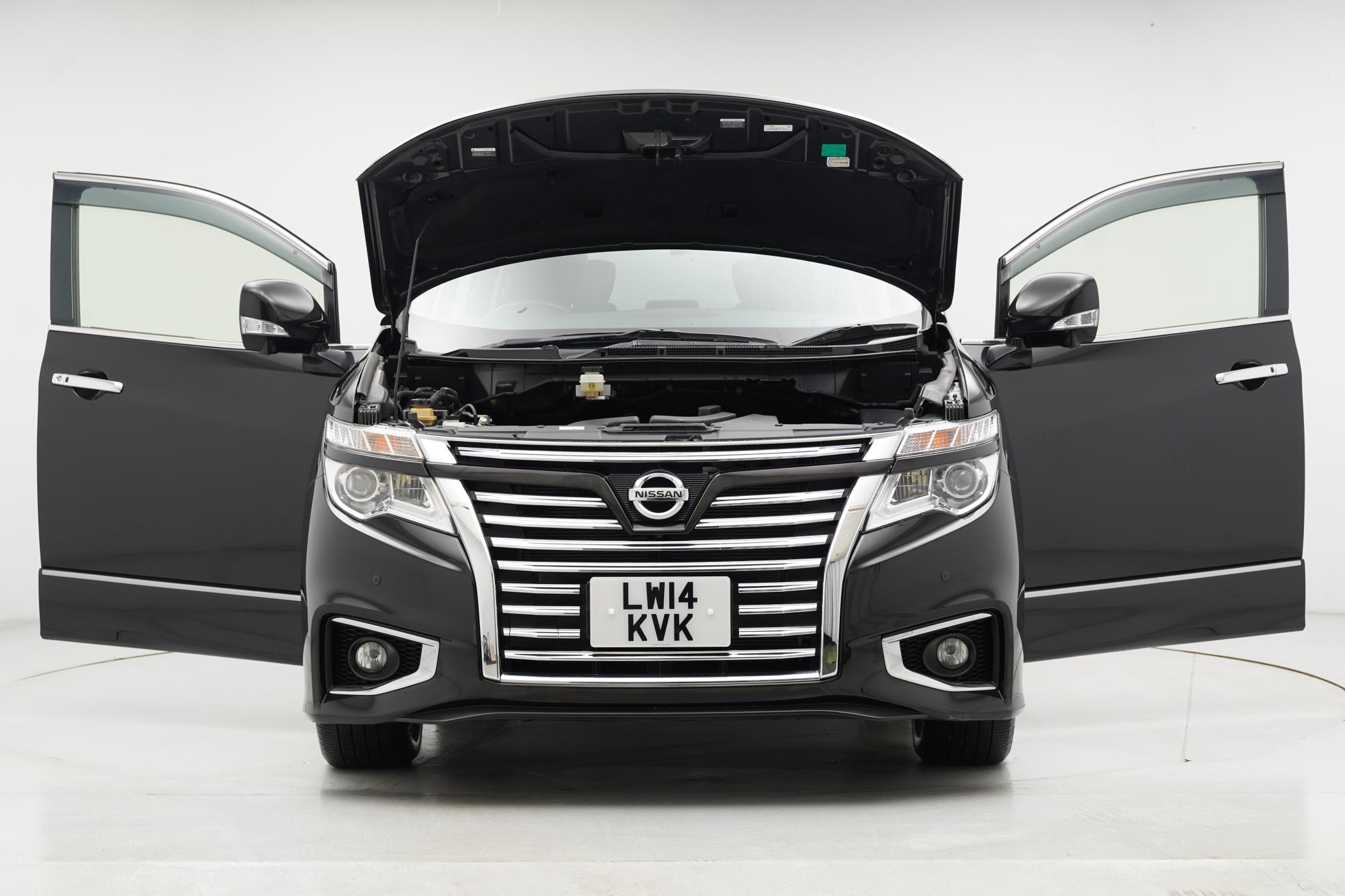 Nissan Elgrand HIGHWAY STAR