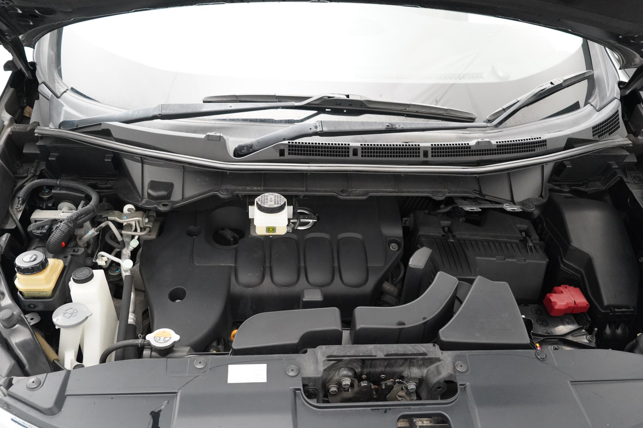 Nissan Elgrand HIGHWAY STAR