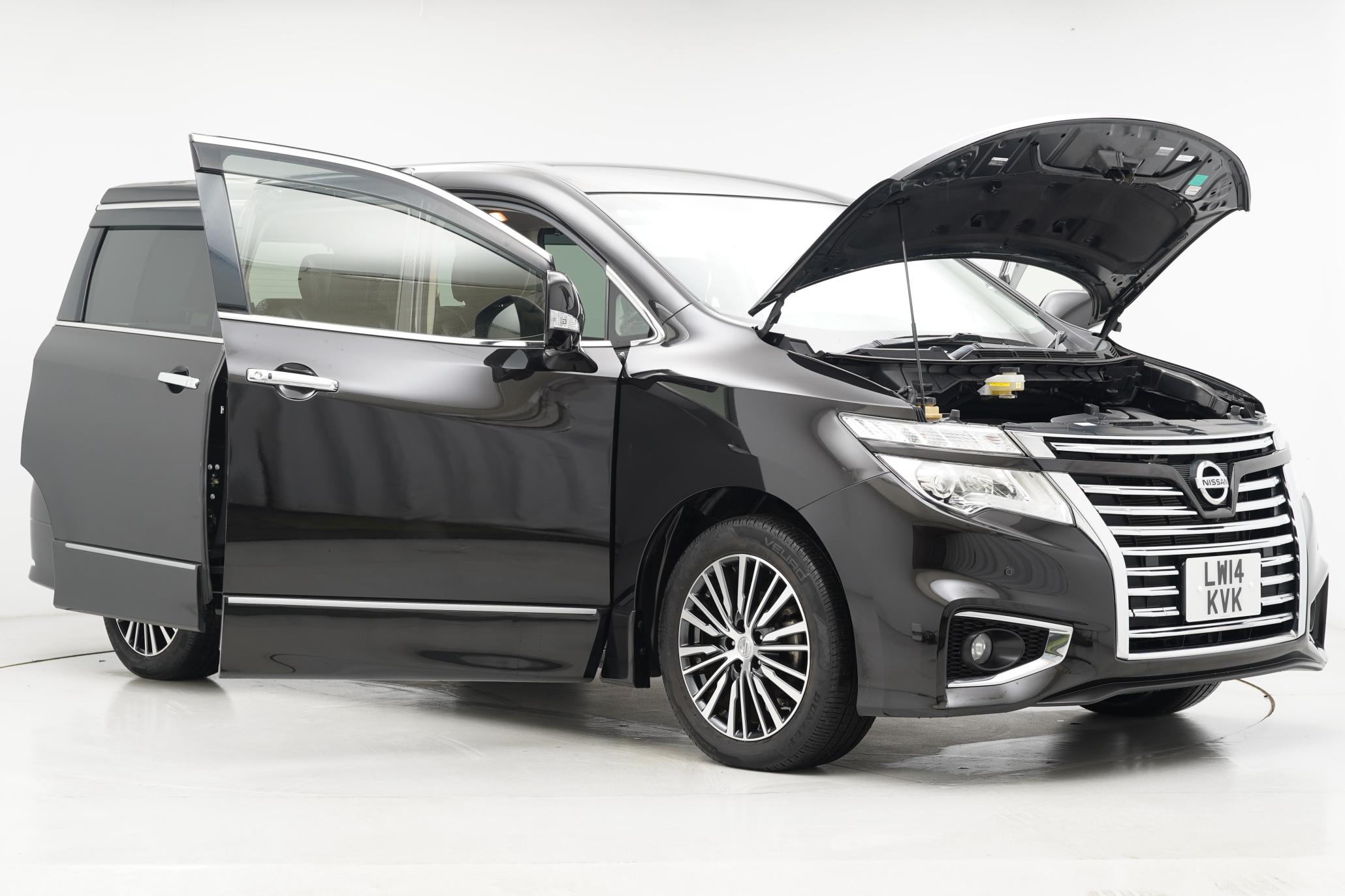 Nissan Elgrand HIGHWAY STAR