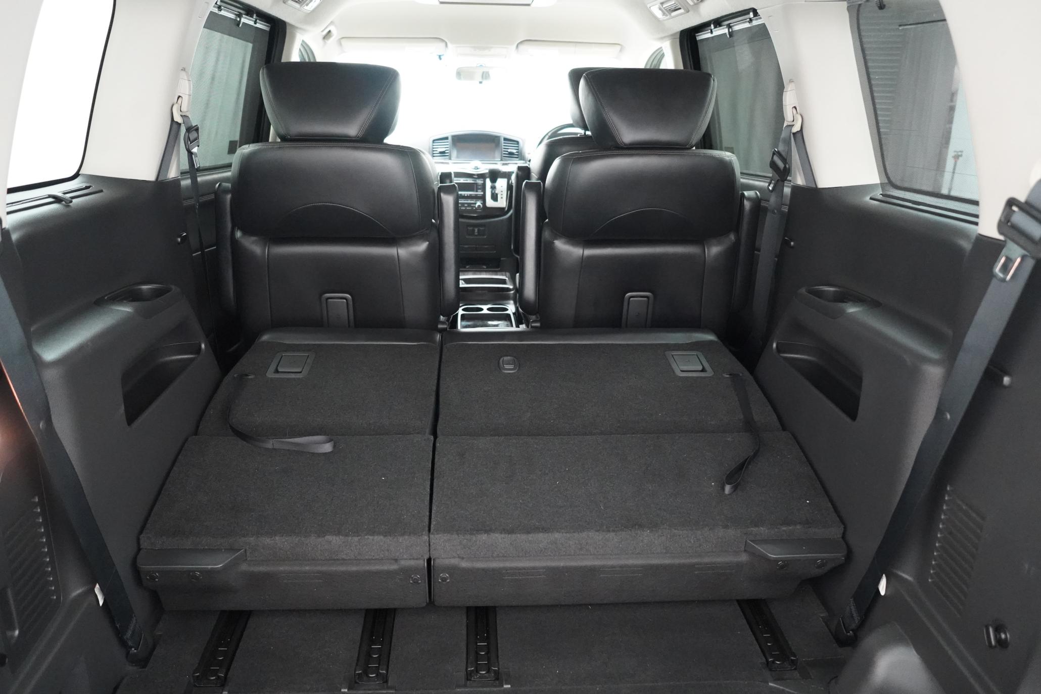 Nissan Elgrand HIGHWAY STAR