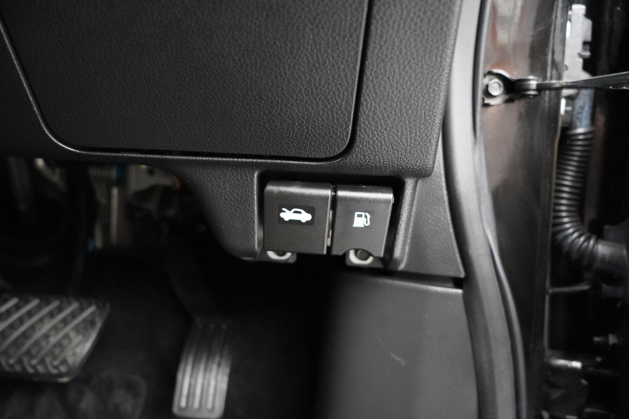 Nissan Elgrand HIGHWAY STAR