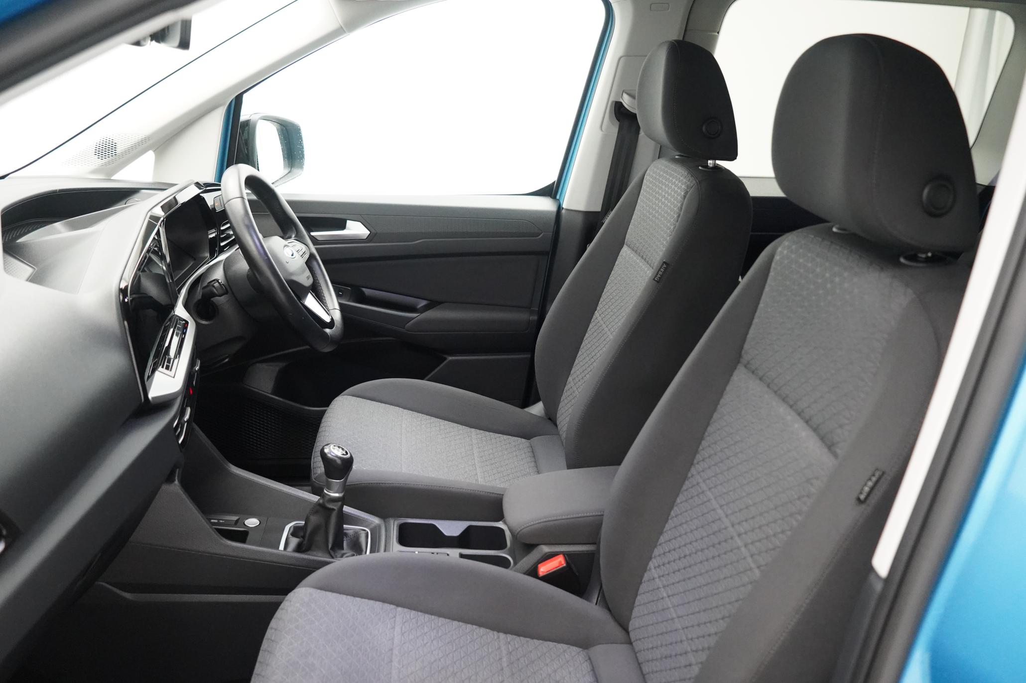 Ford Grand Tourneo Connect 2.0 EcoBlue Titanium MPV 5dr Diesel Manual Euro 6 (s/s) (122 ps)