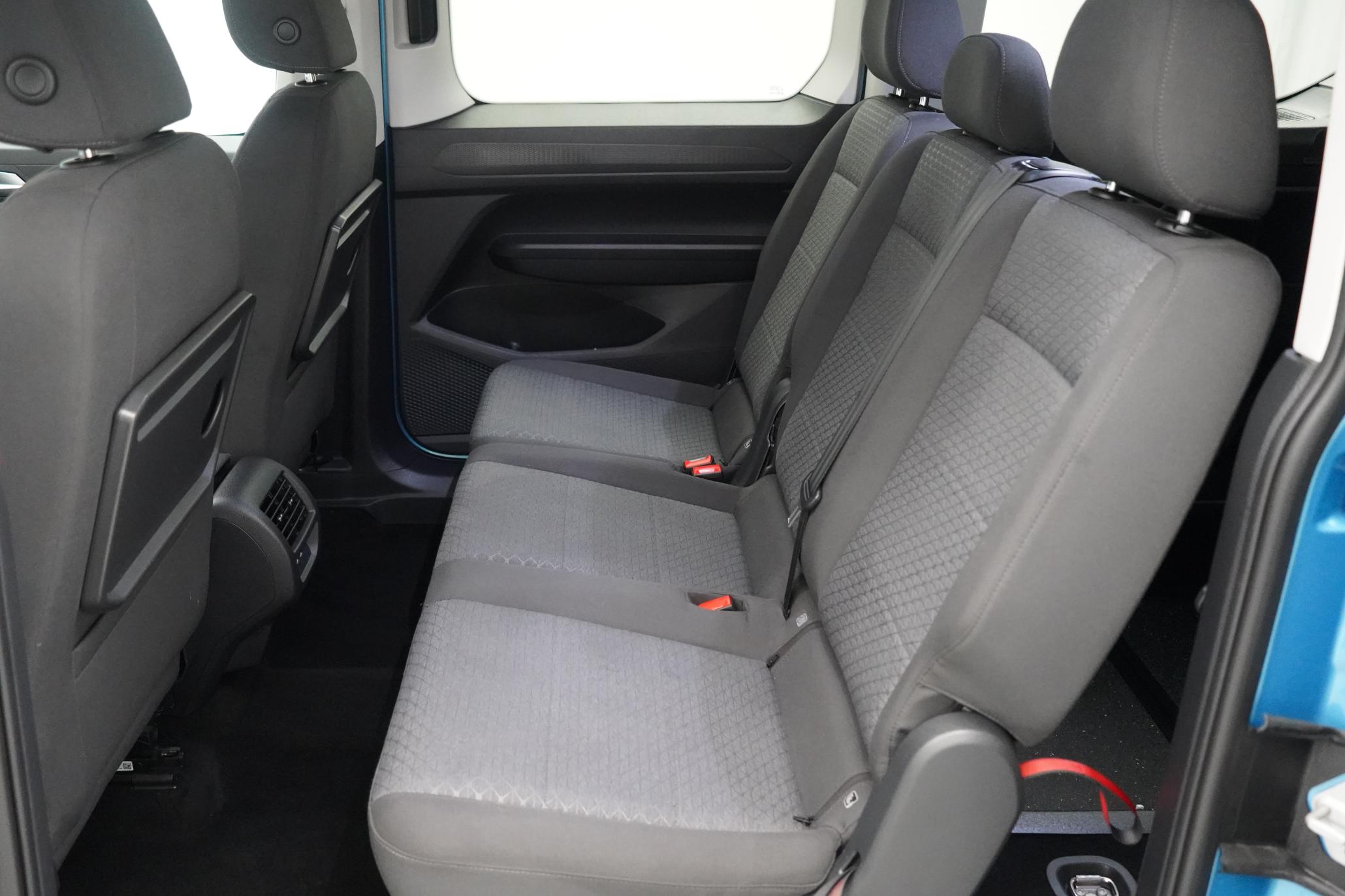 Ford Grand Tourneo Connect 2.0 EcoBlue Titanium MPV 5dr Diesel Manual Euro 6 (s/s) (122 ps)