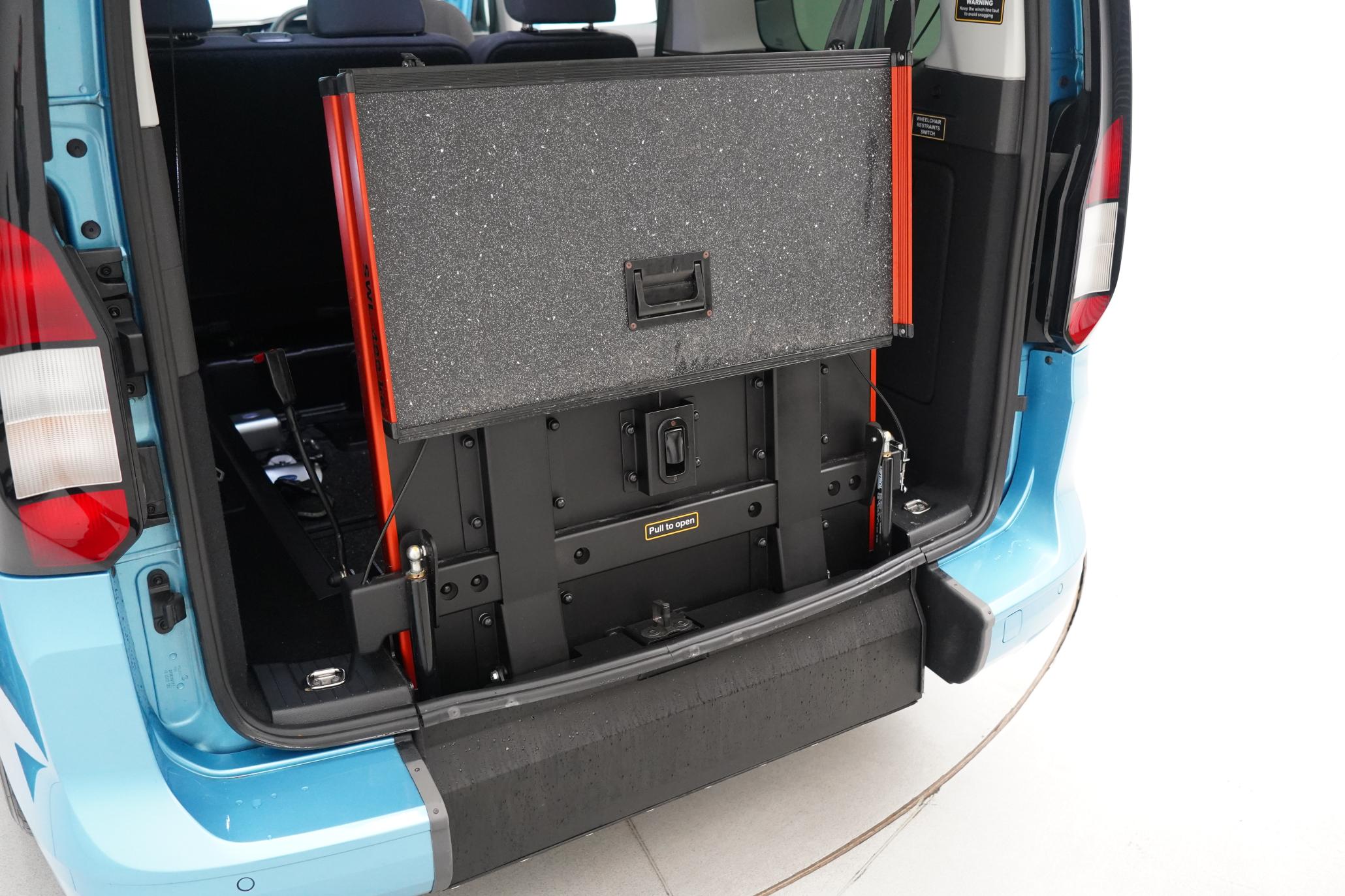 Ford Grand Tourneo Connect 2.0 EcoBlue Titanium MPV 5dr Diesel Manual Euro 6 (s/s) (122 ps)