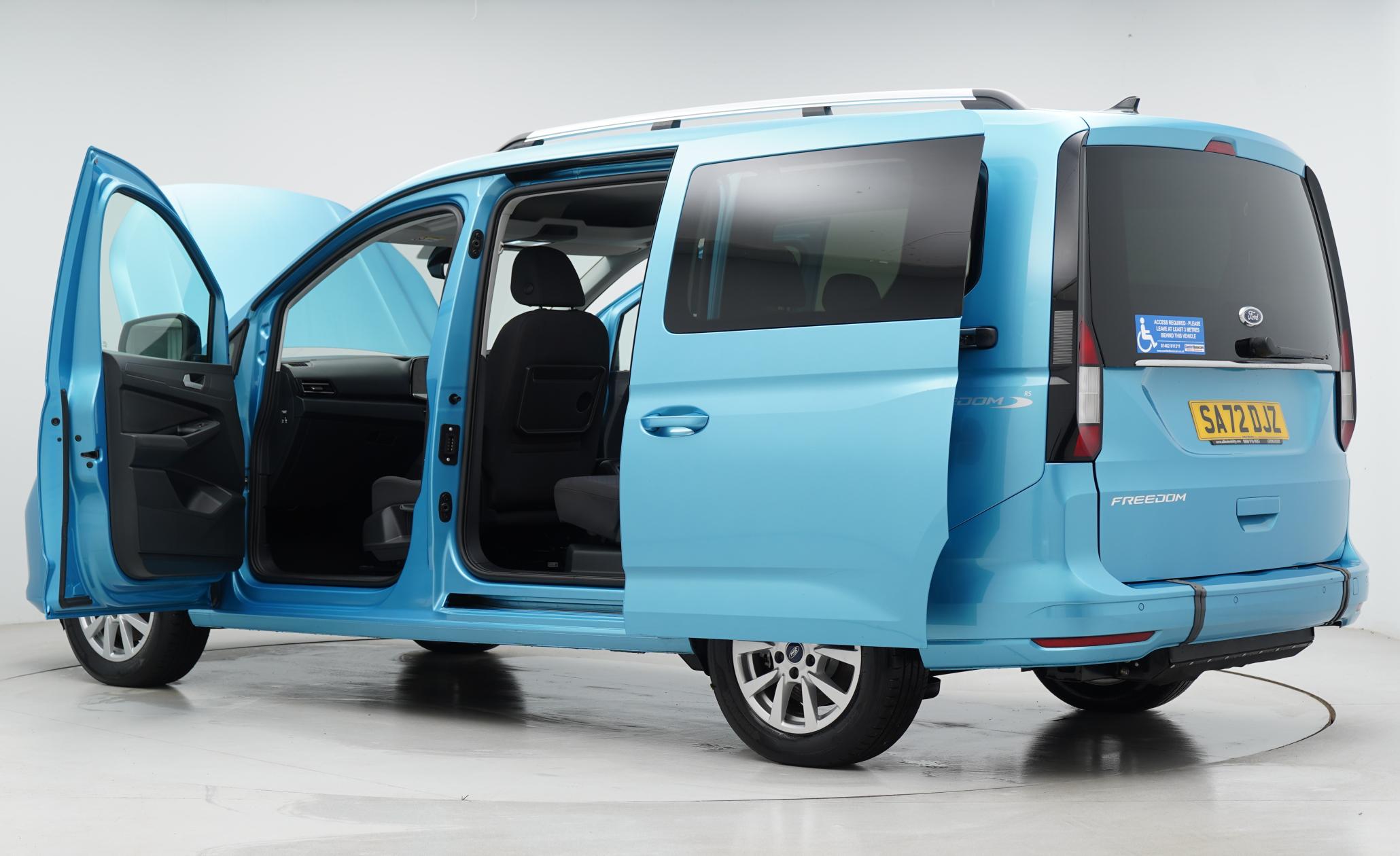 Ford Grand Tourneo Connect 2.0 EcoBlue Titanium MPV 5dr Diesel Manual Euro 6 (s/s) (122 ps)