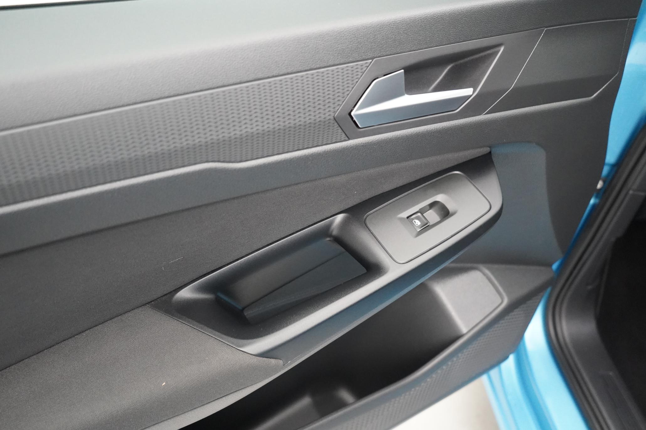 Ford Grand Tourneo Connect 2.0 EcoBlue Titanium MPV 5dr Diesel Manual Euro 6 (s/s) (122 ps)