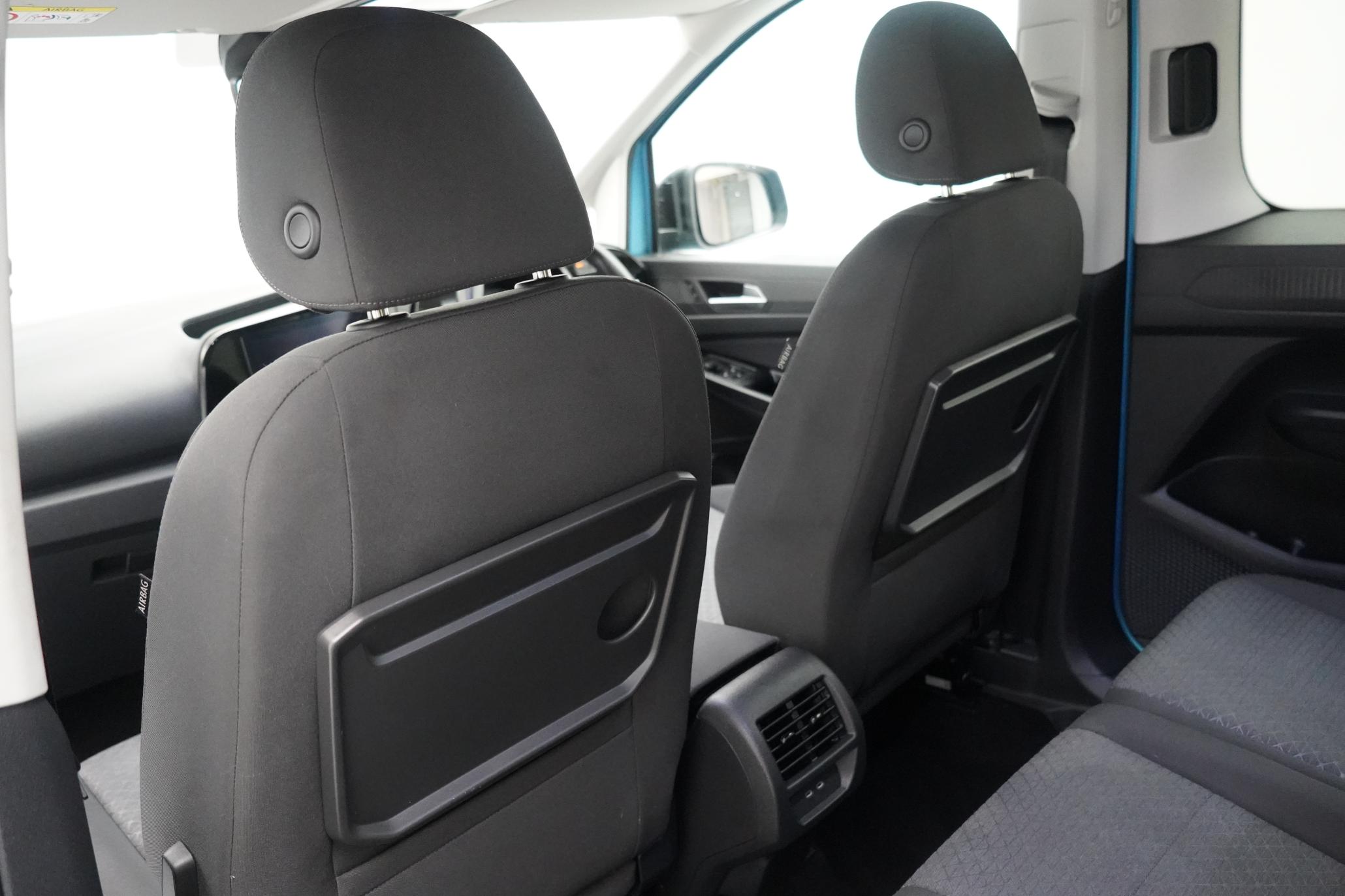 Ford Grand Tourneo Connect 2.0 EcoBlue Titanium MPV 5dr Diesel Manual Euro 6 (s/s) (122 ps)