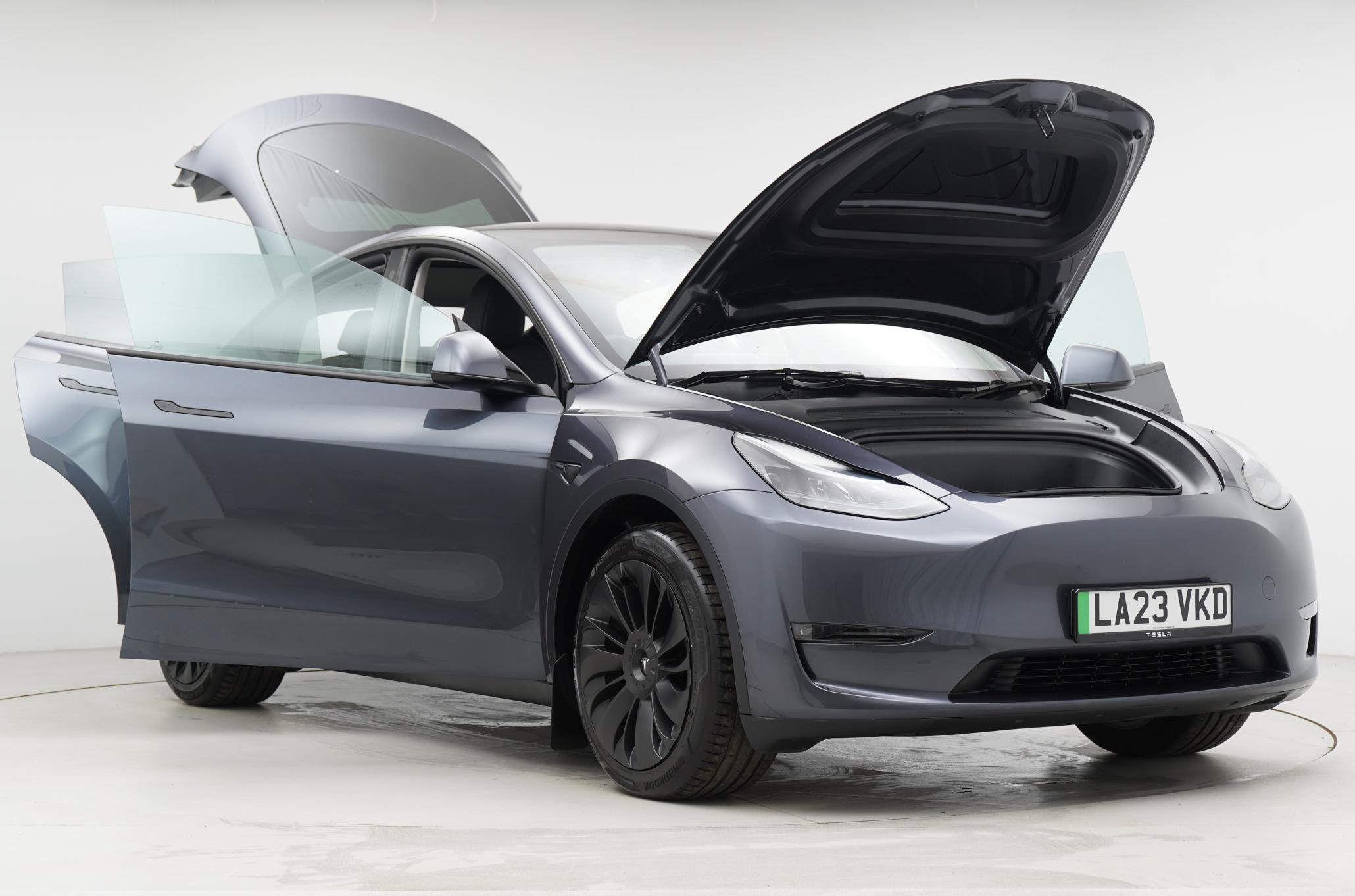 Tesla Model Y (Dual Motor) Long Range SUV 5dr Electric Auto 4WDE (384 bhp)