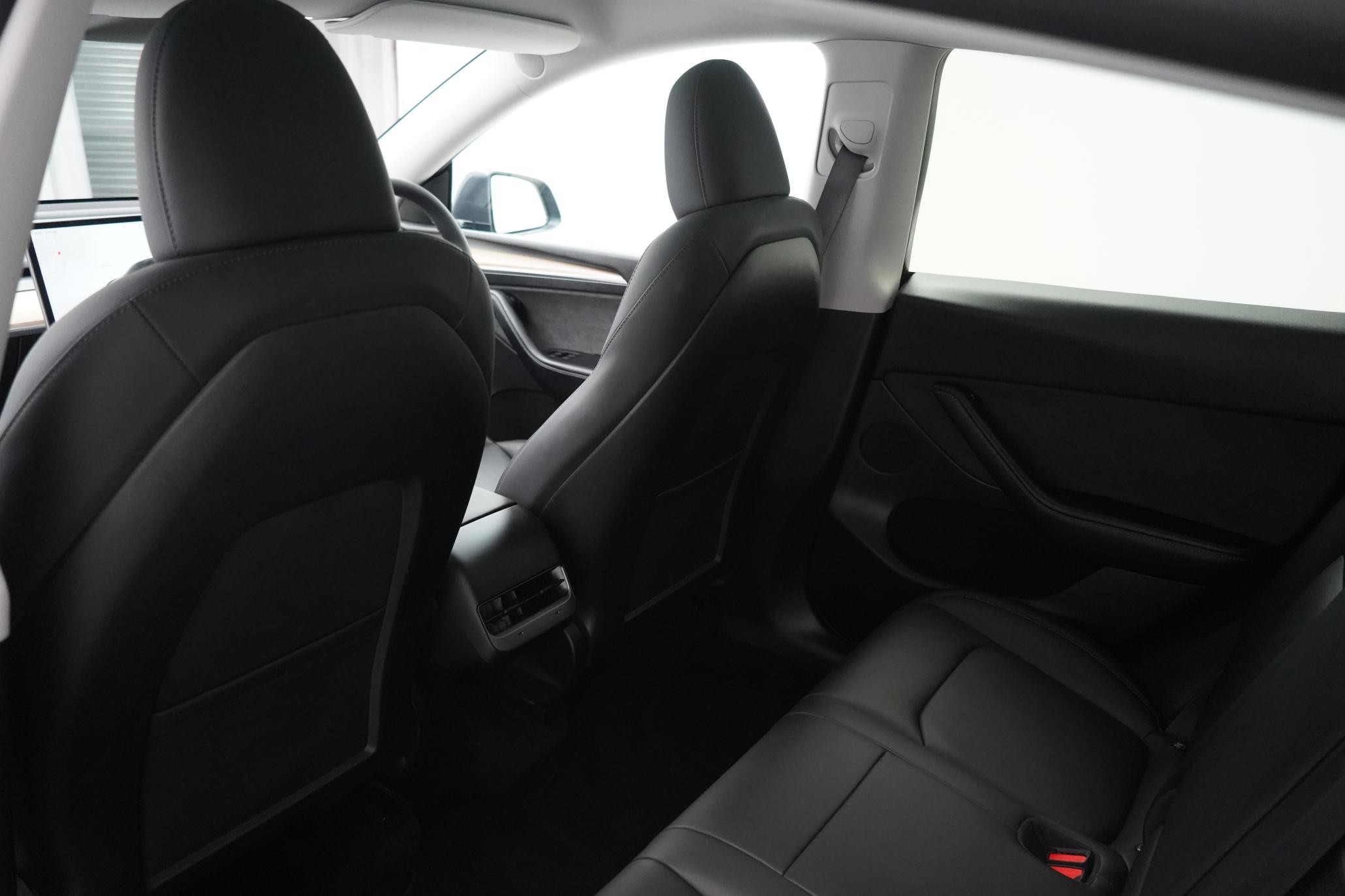 Tesla Model Y (Dual Motor) Long Range SUV 5dr Electric Auto 4WDE (384 bhp)
