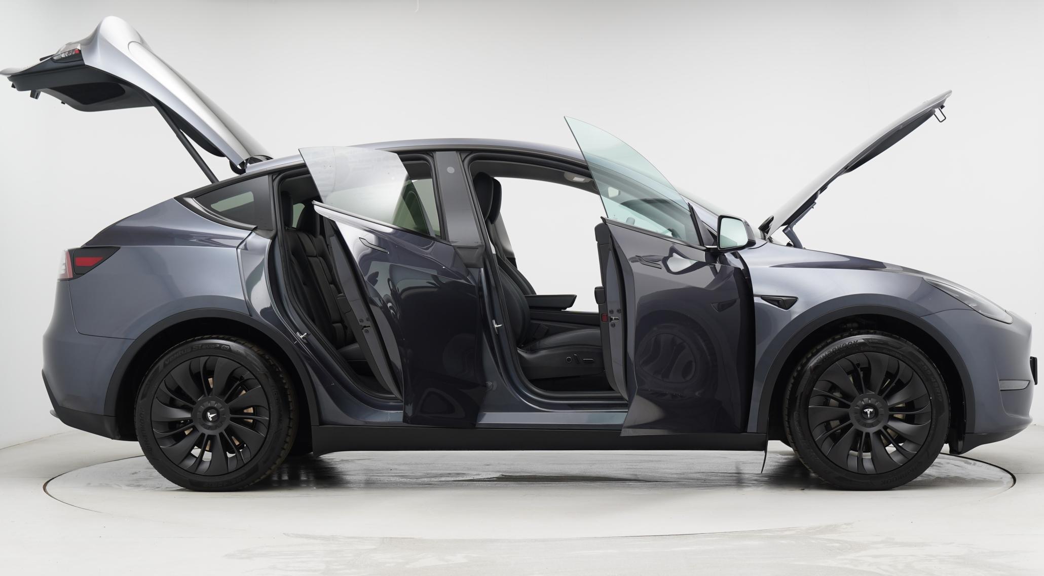 Tesla Model Y (Dual Motor) Long Range SUV 5dr Electric Auto 4WDE (384 bhp)