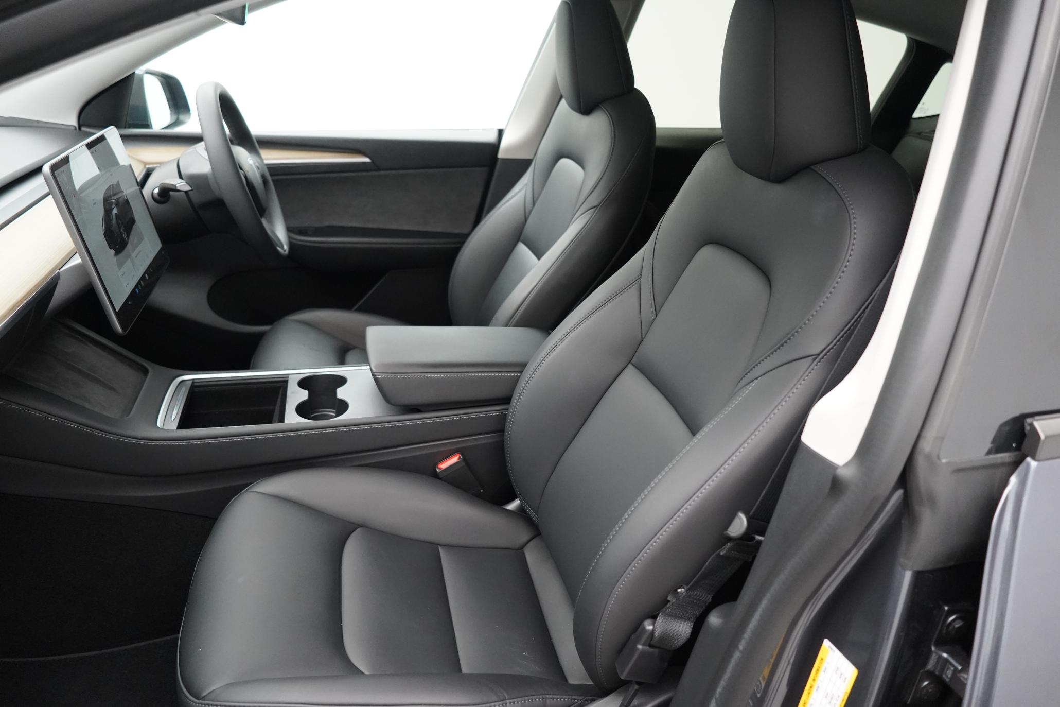 Tesla Model Y (Dual Motor) Long Range SUV 5dr Electric Auto 4WDE (384 bhp)