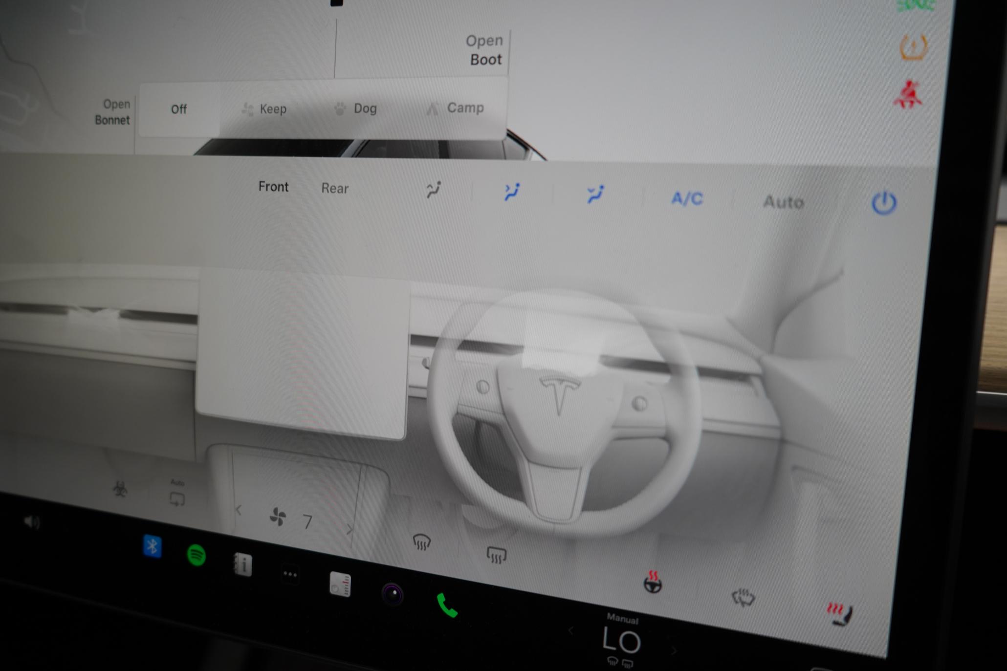 Tesla Model Y (Dual Motor) Long Range SUV 5dr Electric Auto 4WDE (384 bhp)