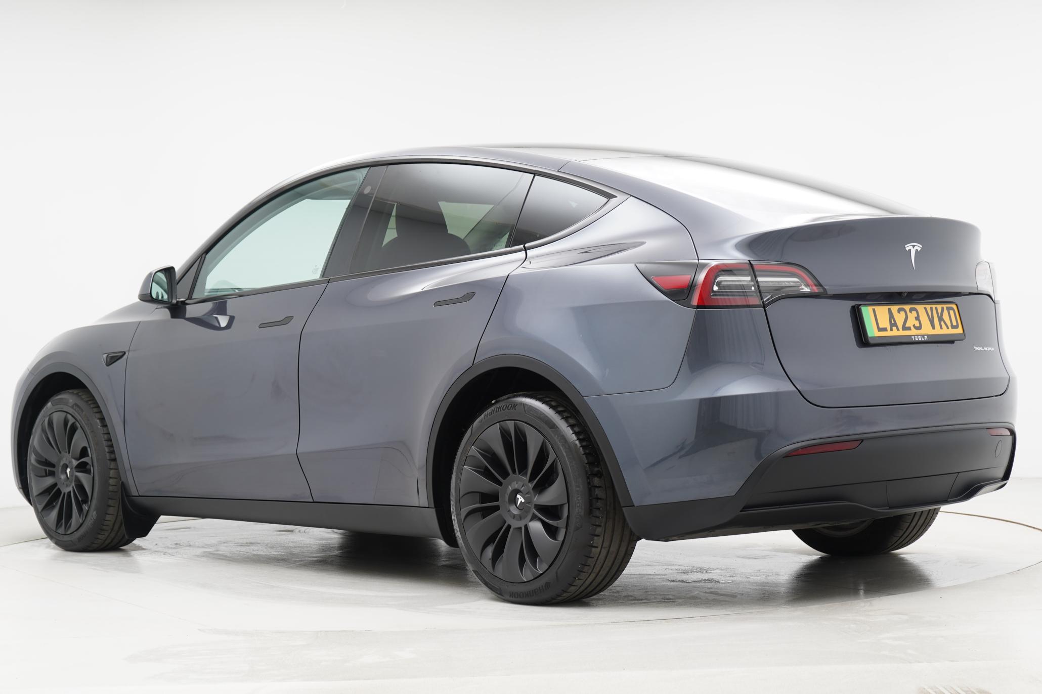Tesla Model Y (Dual Motor) Long Range SUV 5dr Electric Auto 4WDE (384 bhp)