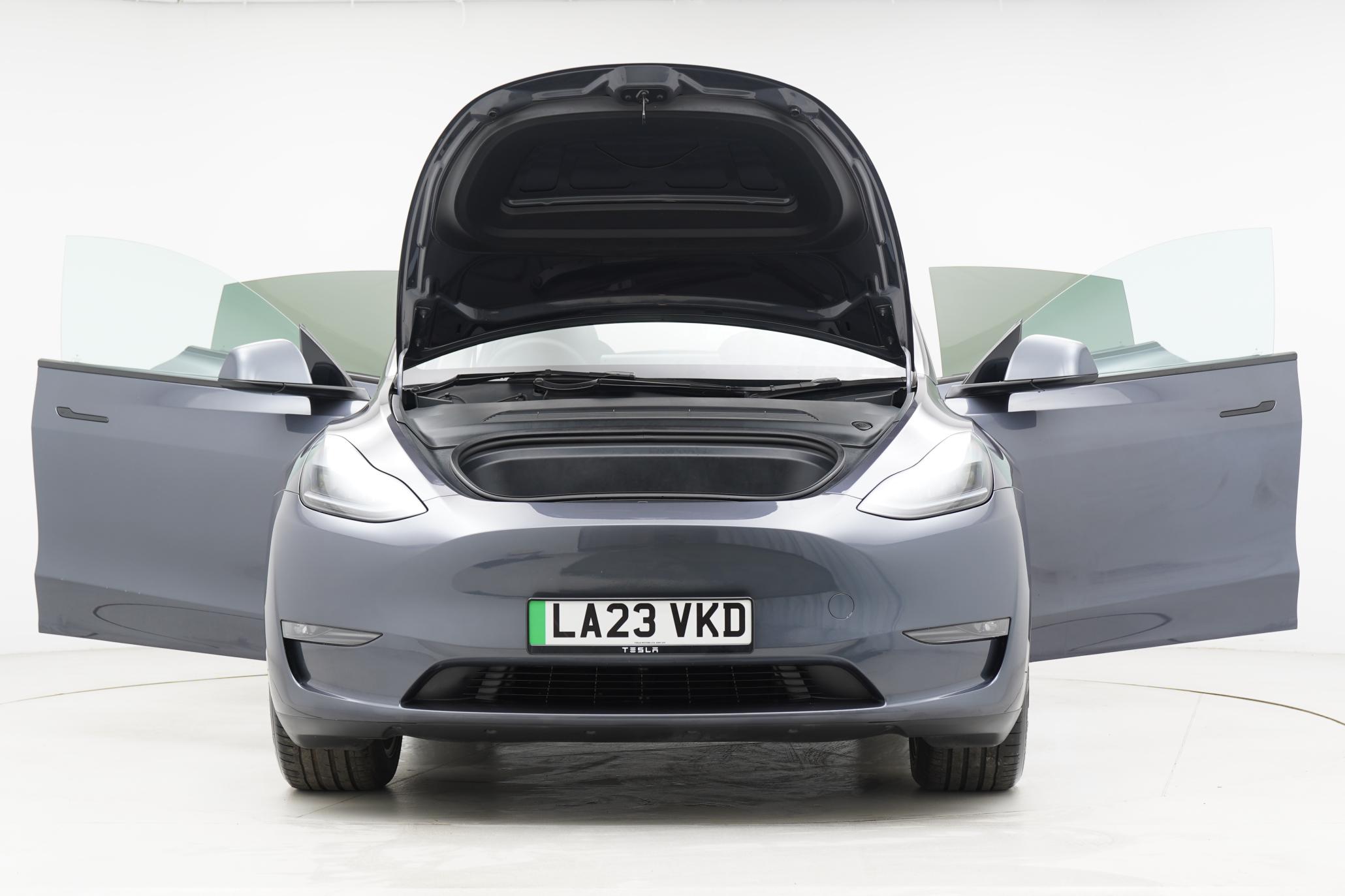 Tesla Model Y (Dual Motor) Long Range SUV 5dr Electric Auto 4WDE (384 bhp)