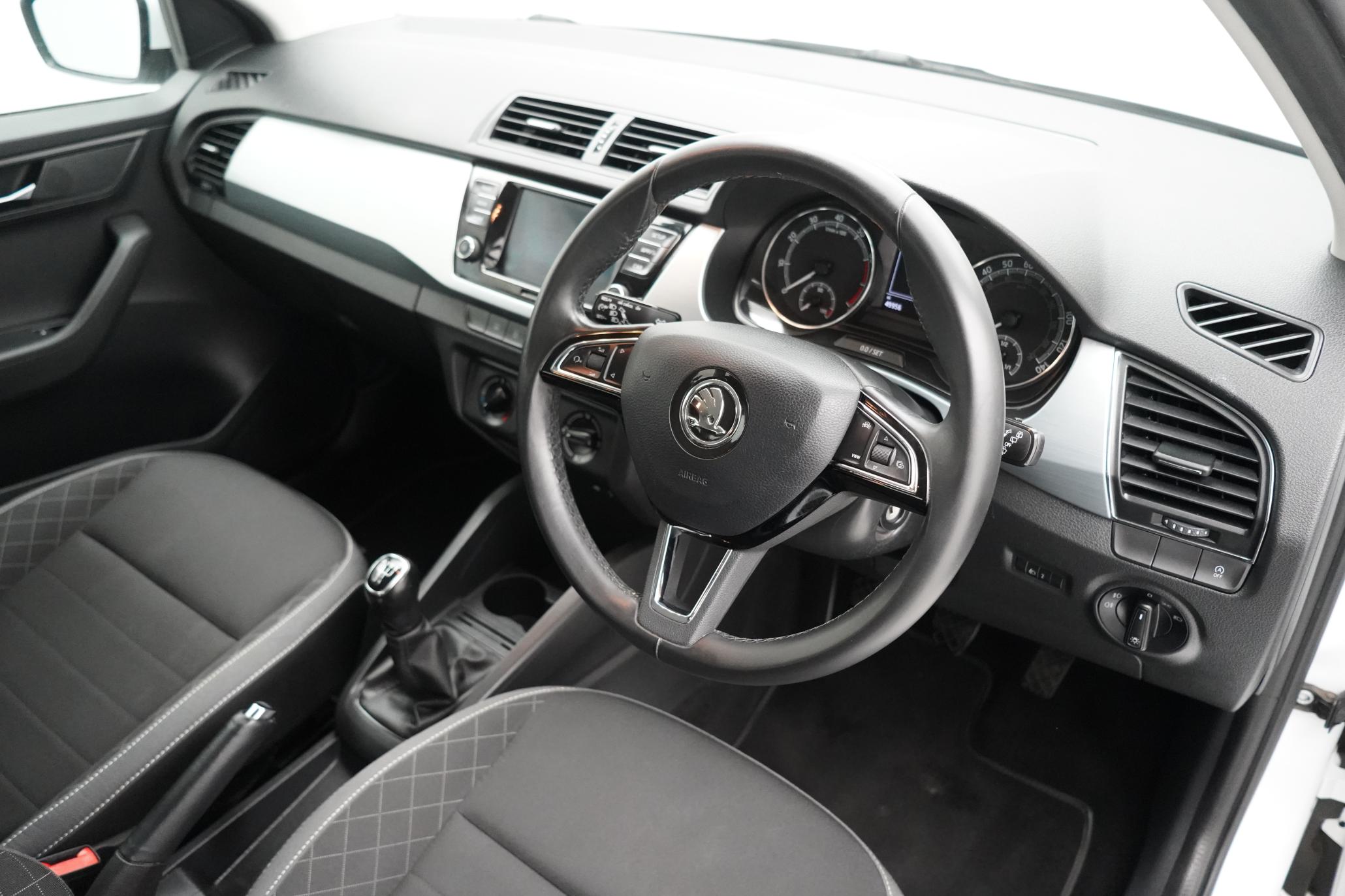 Skoda Fabia 1.0 TSI SE Hatchback 5dr Petrol Manual Euro 6 (s/s) (95 ps)