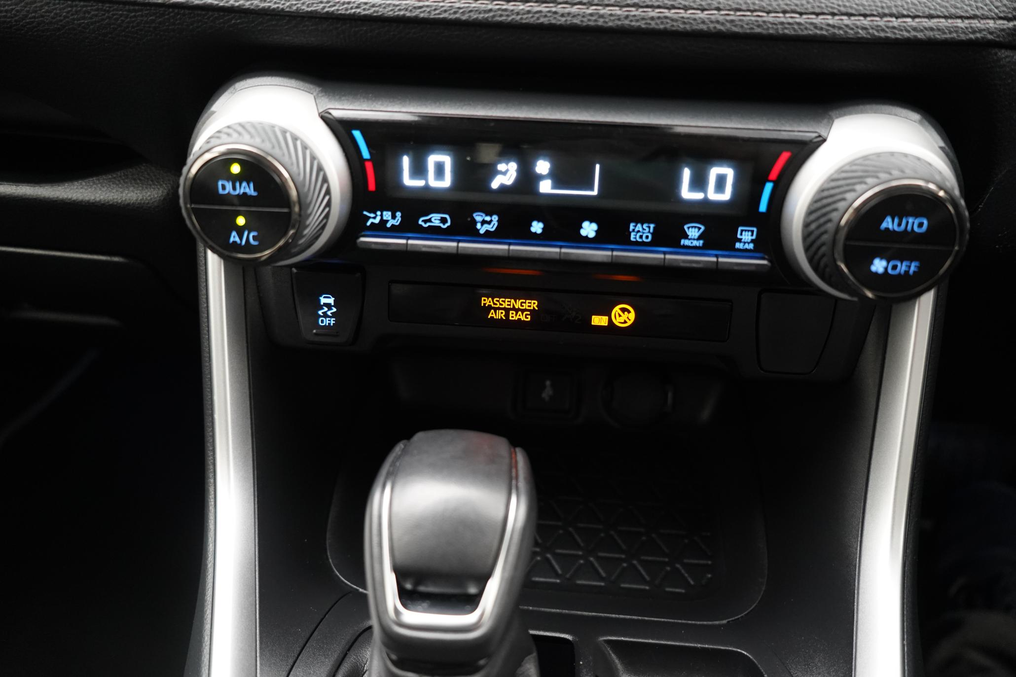 Toyota RAV4 2.5 VVT-h GPF Design SUV 5dr Petrol Hybrid CVT Euro 6 (s/s) (218 ps)