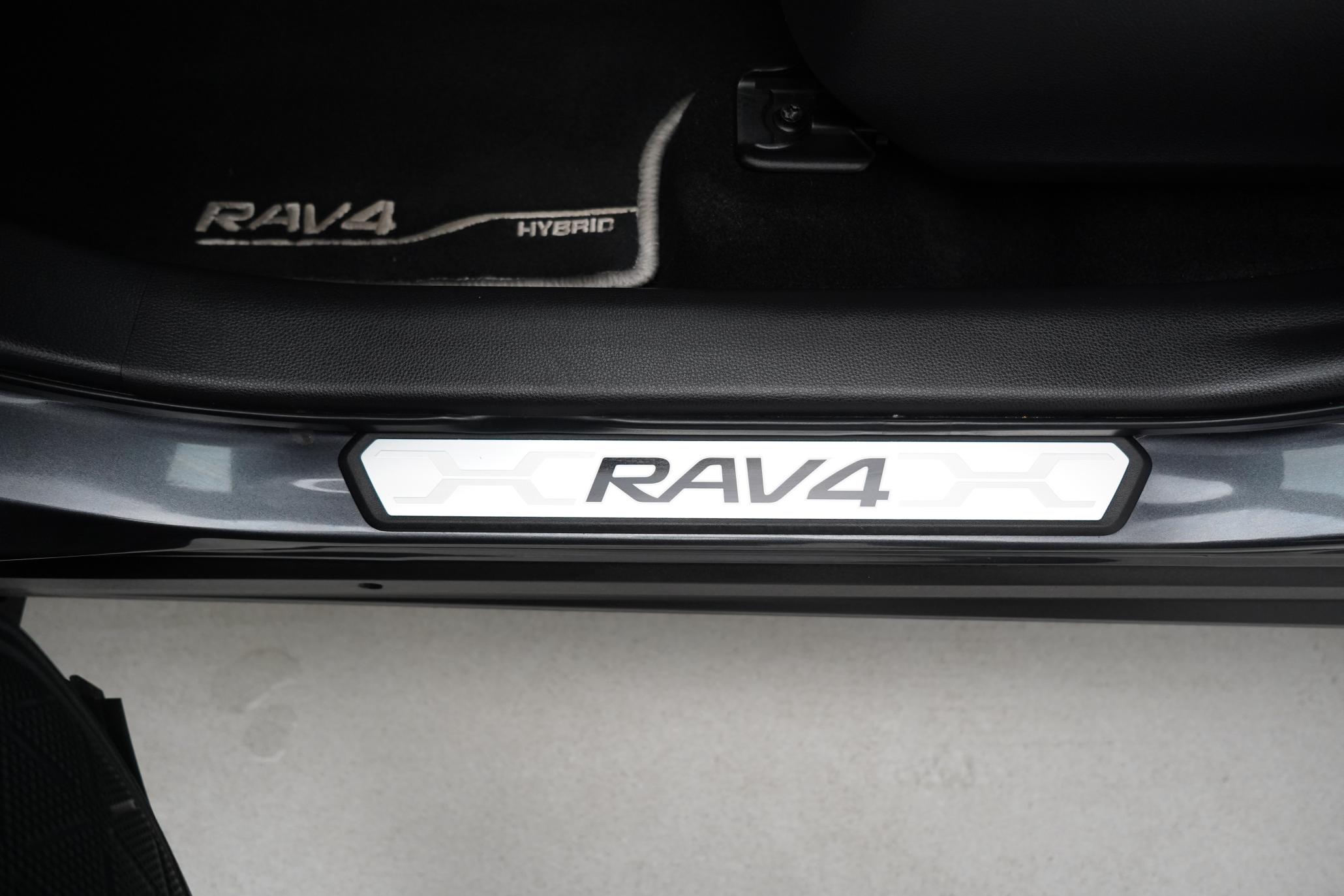 Toyota RAV4 2.5 VVT-h GPF Design SUV 5dr Petrol Hybrid CVT Euro 6 (s/s) (218 ps)