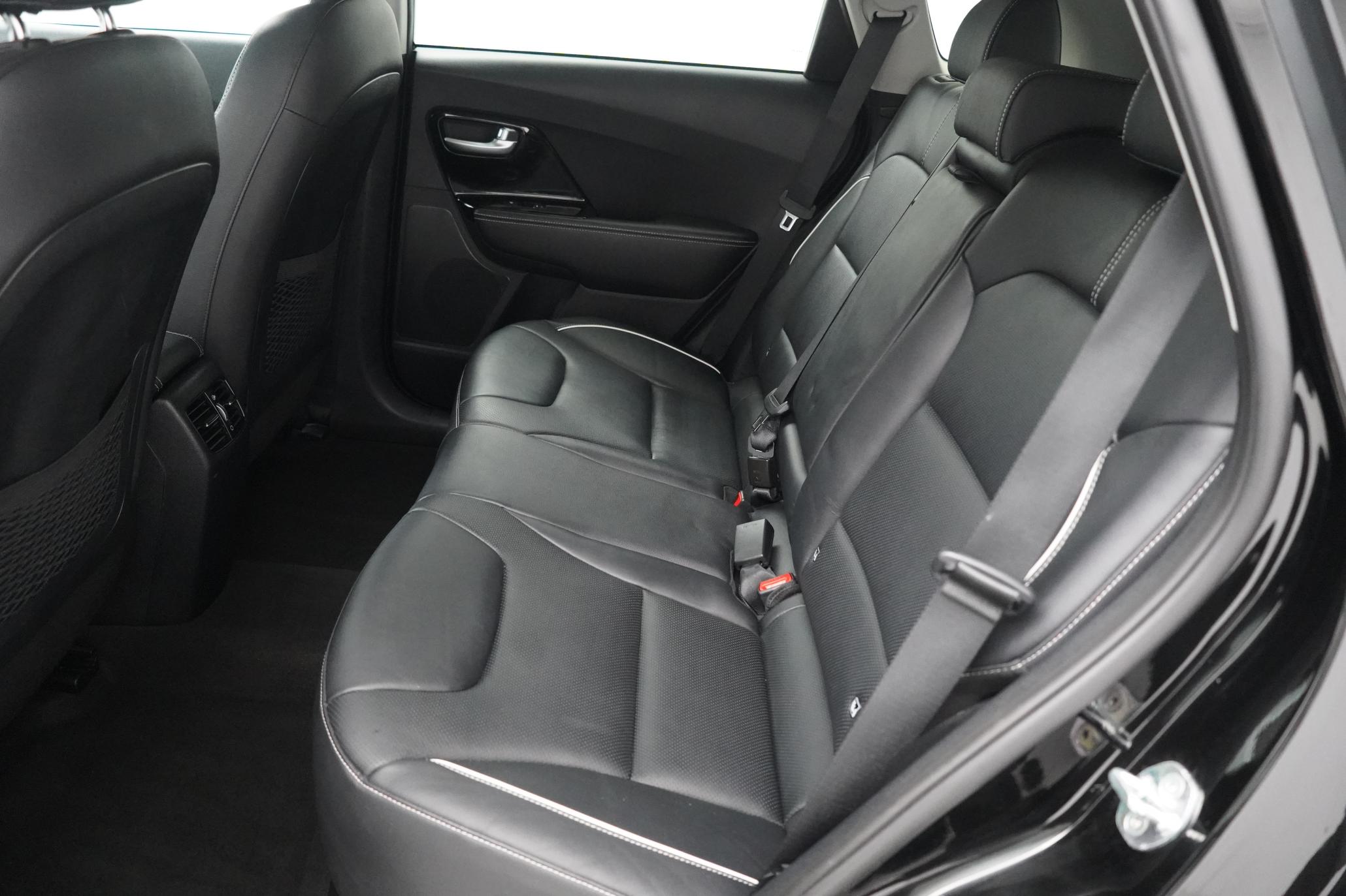 Kia Niro 64kWh 4+ SUV 5dr Electric Auto (201 bhp)