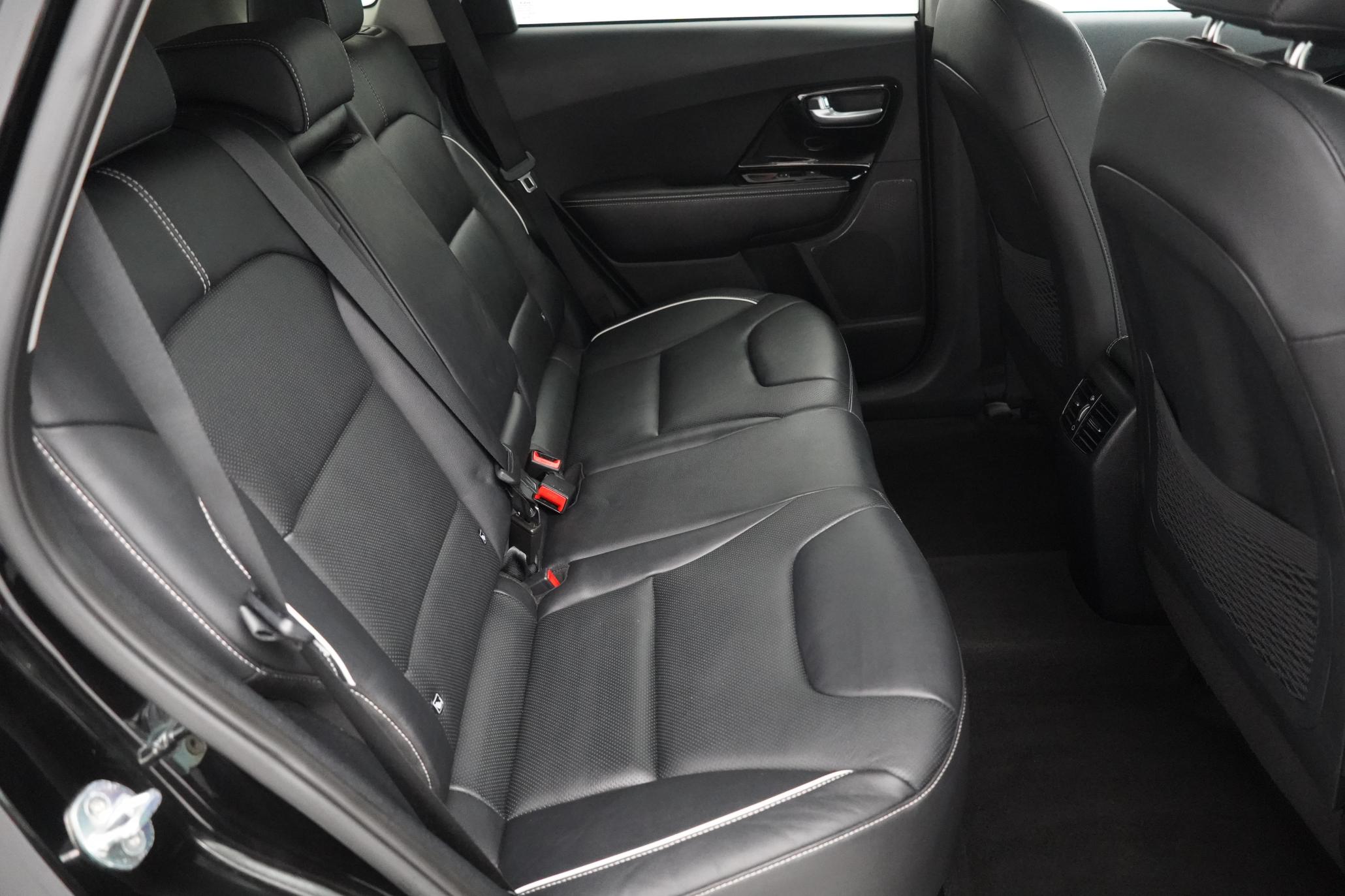 Kia Niro 64kWh 4+ SUV 5dr Electric Auto (201 bhp)