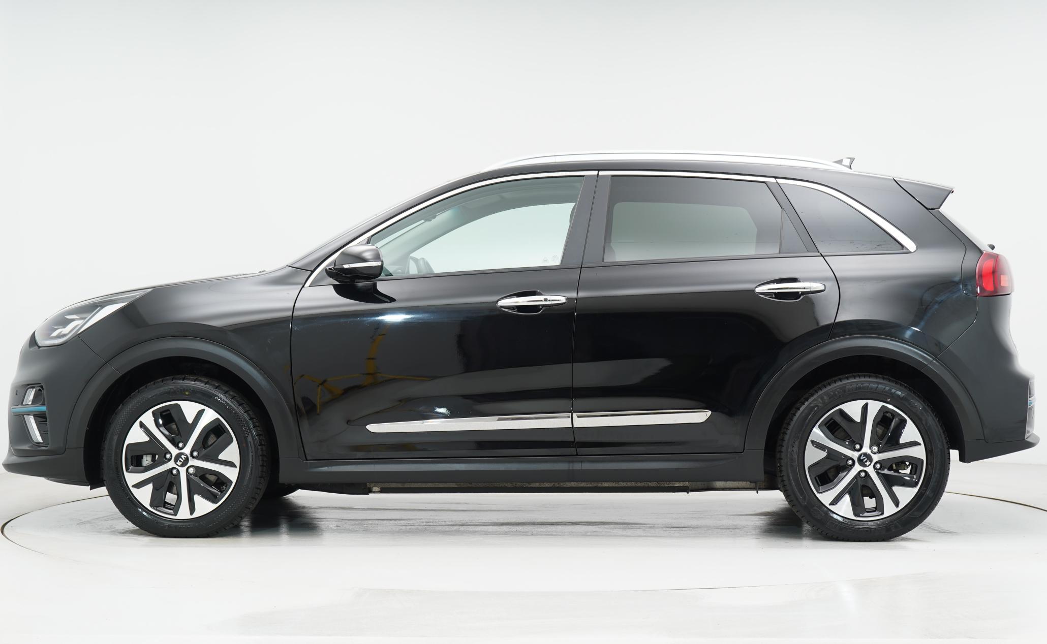 Kia Niro 64kWh 4+ SUV 5dr Electric Auto (201 bhp)