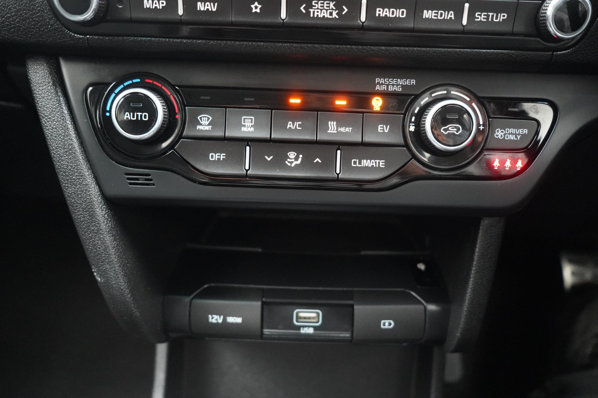Kia Niro 64kWh 4+ SUV 5dr Electric Auto (201 bhp)