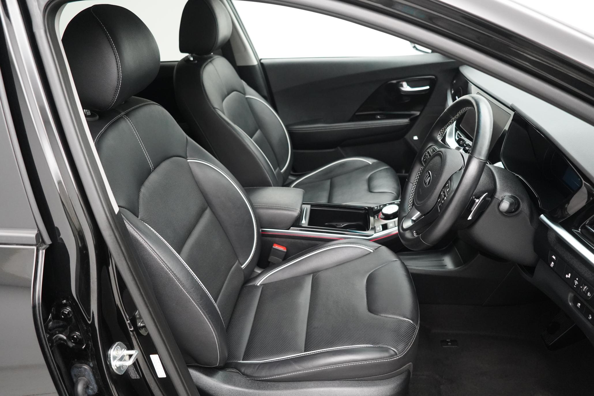 Kia Niro 64kWh 4+ SUV 5dr Electric Auto (201 bhp)