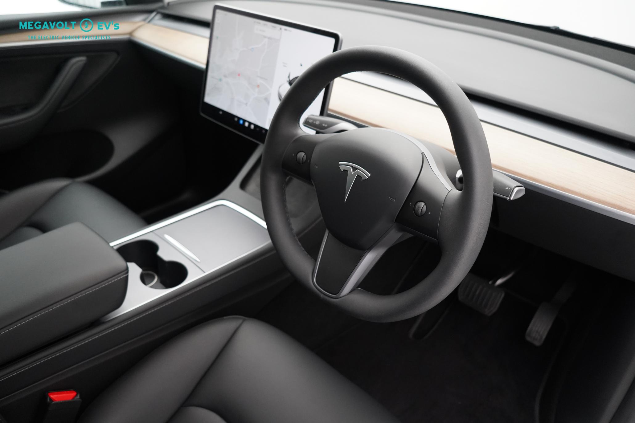 Tesla Model Y (Dual Motor) Long Range SUV 5dr Electric Auto 4WDE (384 bhp)