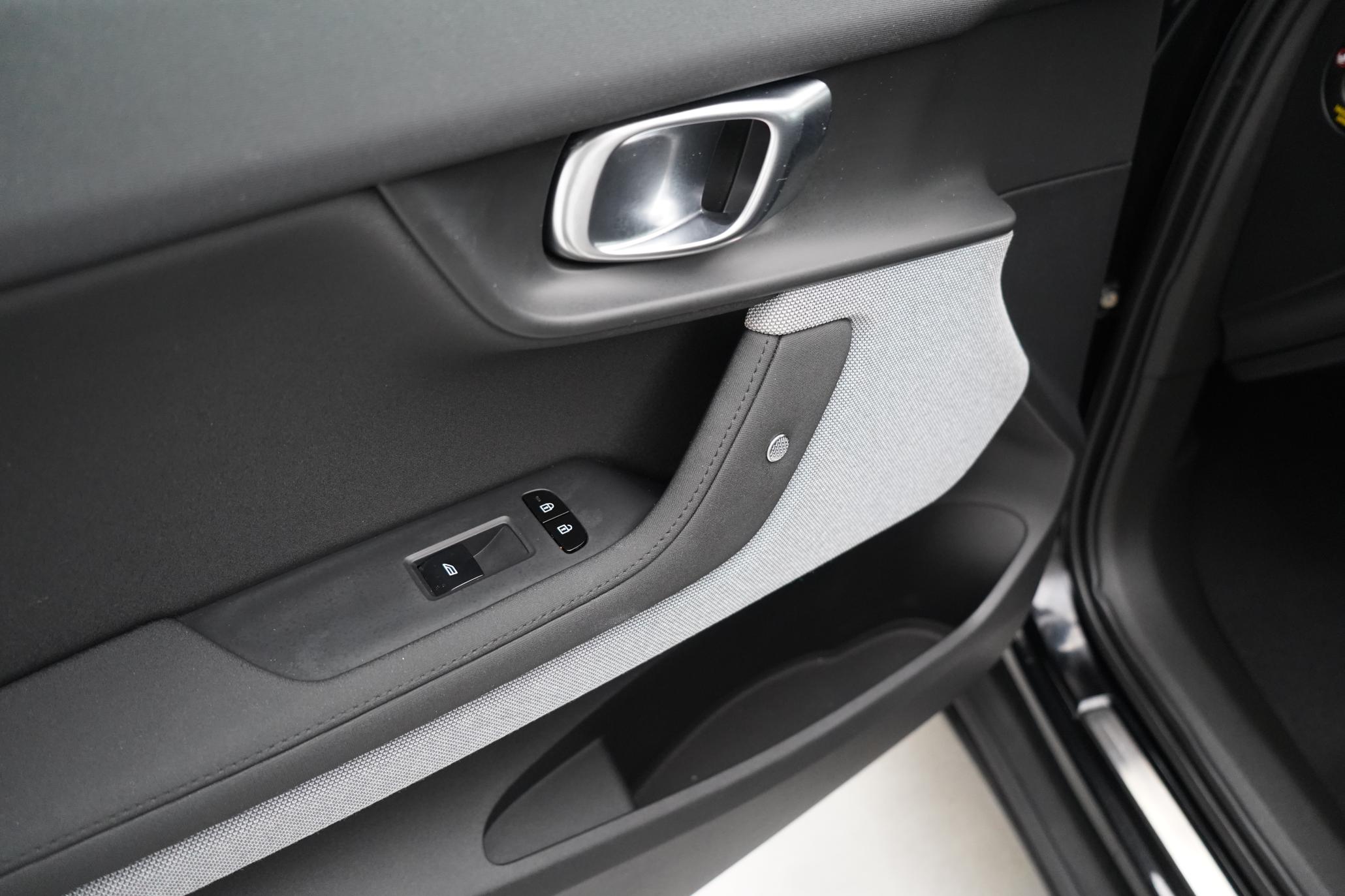 Polestar Polestar 2 Dual Motor 78kWh Long Range Plus Pilot Fastback 5dr Electric Auto 4WDE (408 ps)
