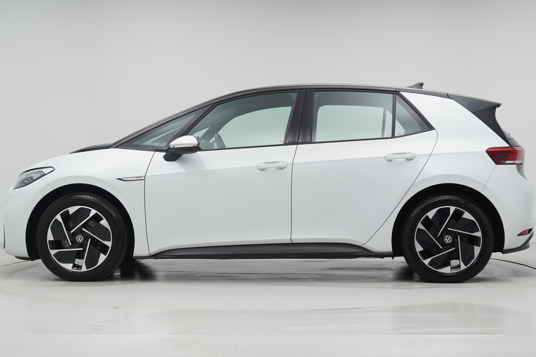 Volkswagen ID.3 Pro 58kWh Life Hatchback 5dr Electric Auto (145 ps)