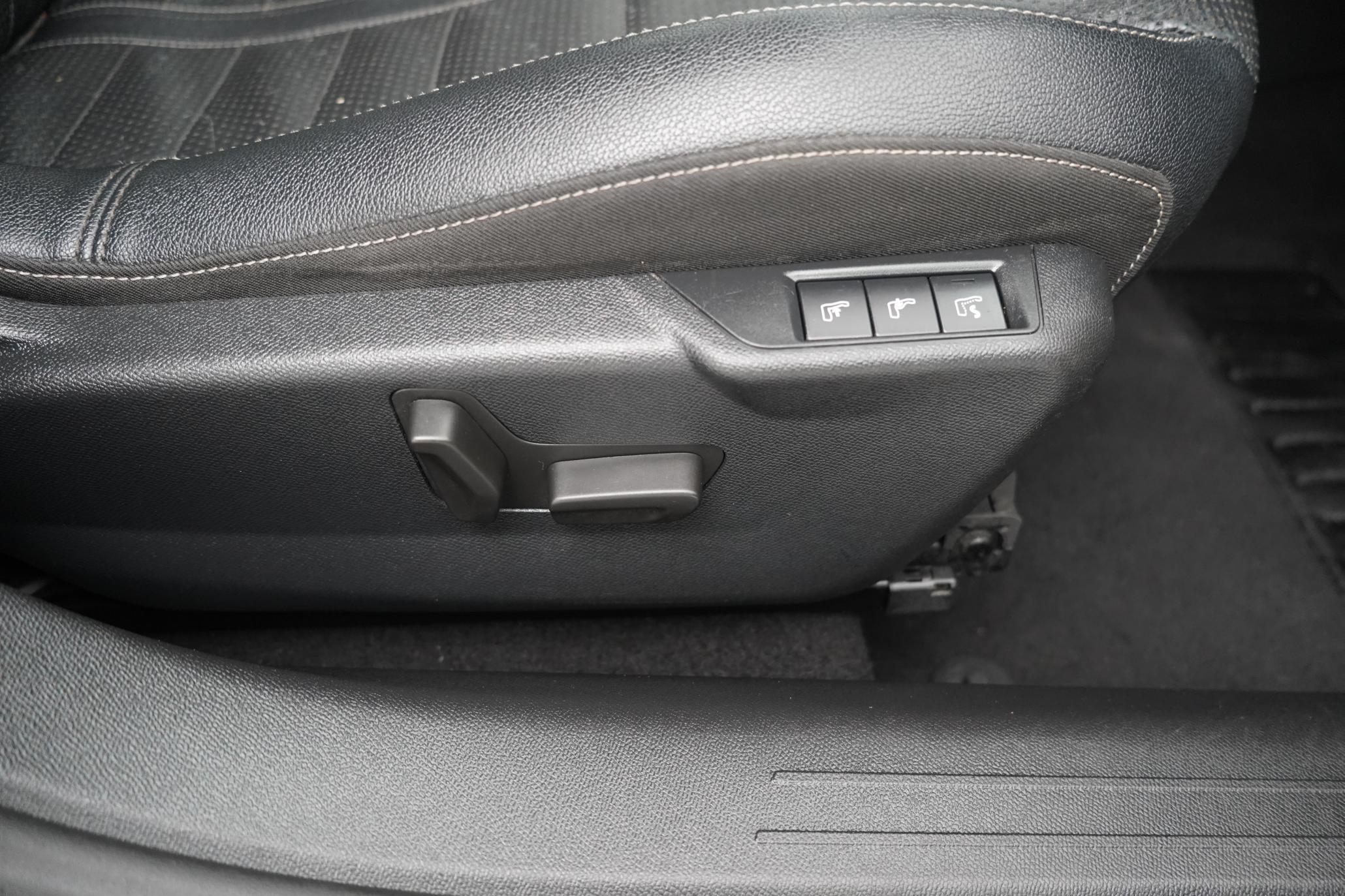 Vauxhall Corsa 1.2 Turbo Ultimate Nav Hatchback 5dr Petrol Auto Euro 6 (s/s) (100 ps)