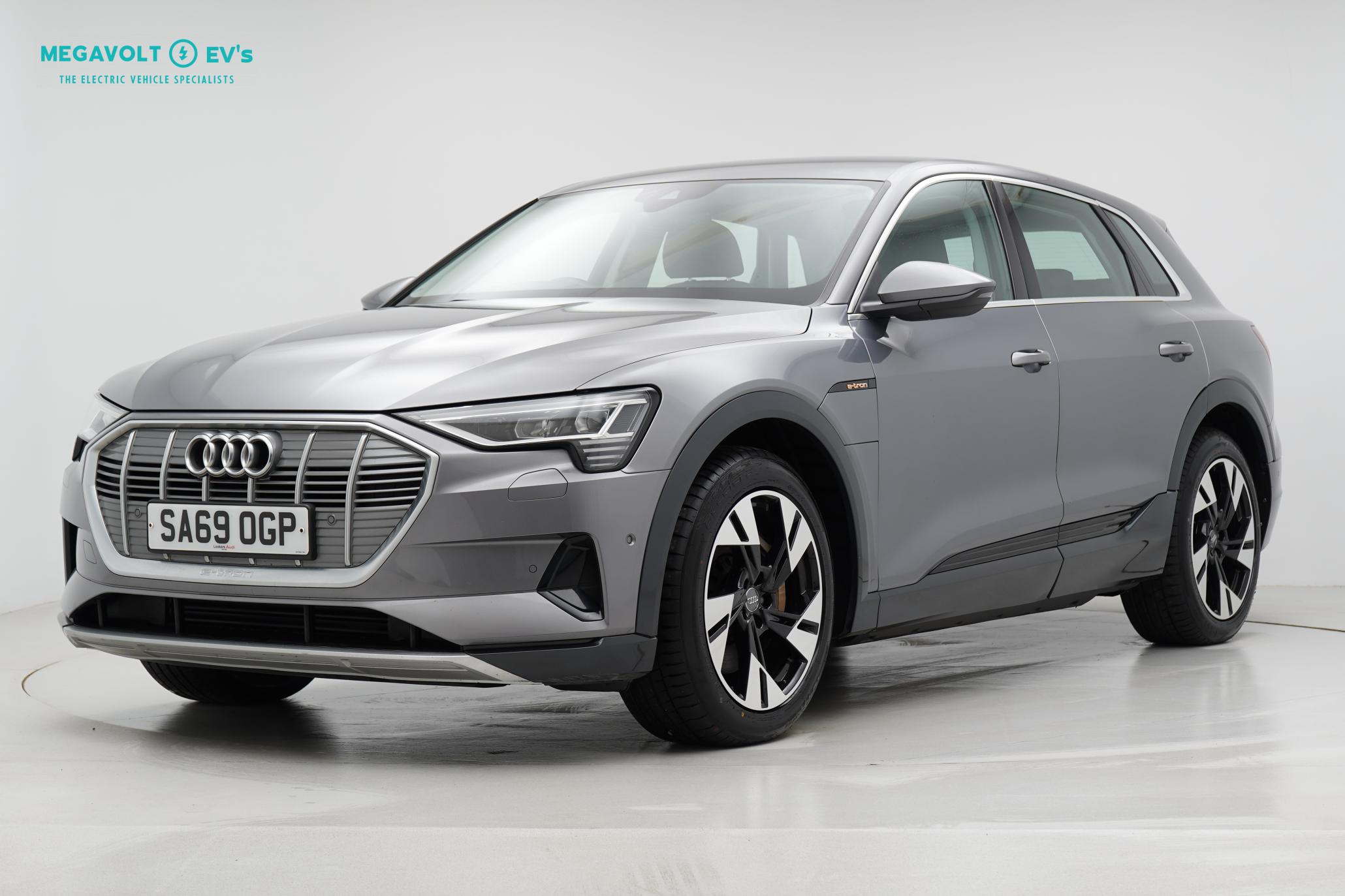 Audi e-tron 55 SUV 5dr Electric Auto quattro 95kWh (408 ps)