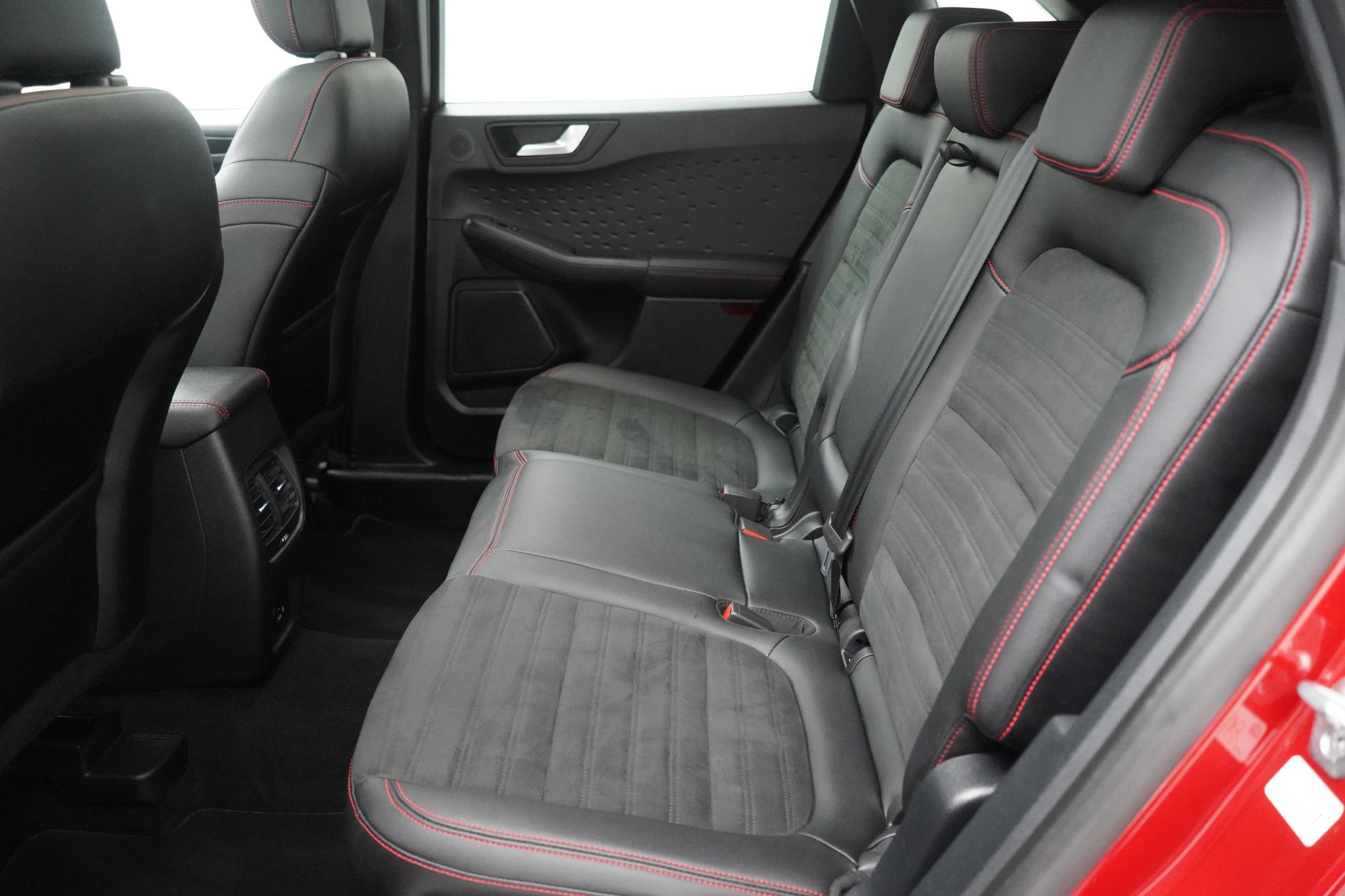 Ford Kuga 2.0 EcoBlue ST-Line X SUV 5dr Diesel Auto AWD Euro 6 (s/s) (190 ps)
