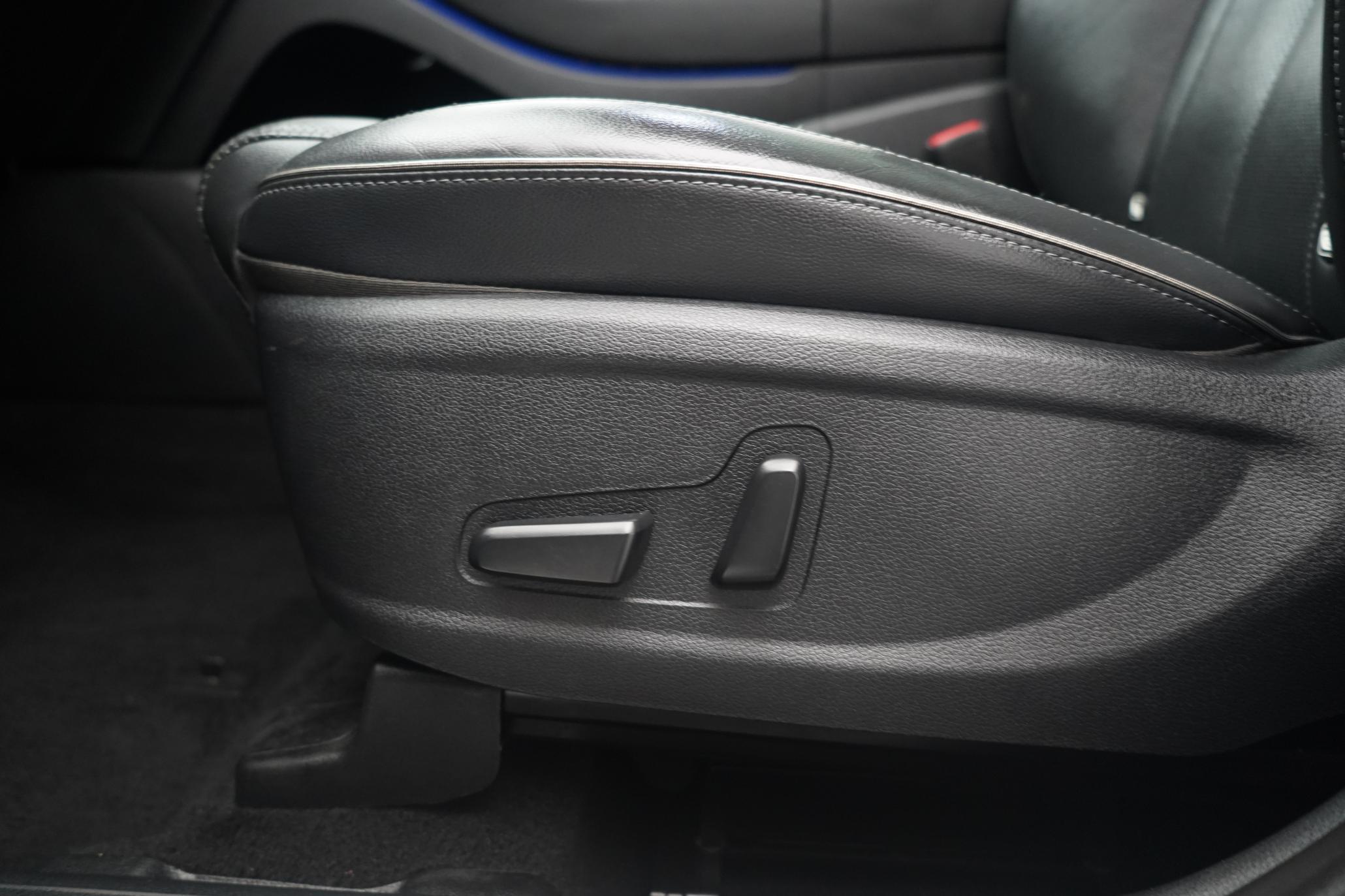 Hyundai Santa Fe 1.6 h T-GDi Ultimate SUV 5dr Petrol Hybrid Auto Euro 6 (s/s) (230 ps)