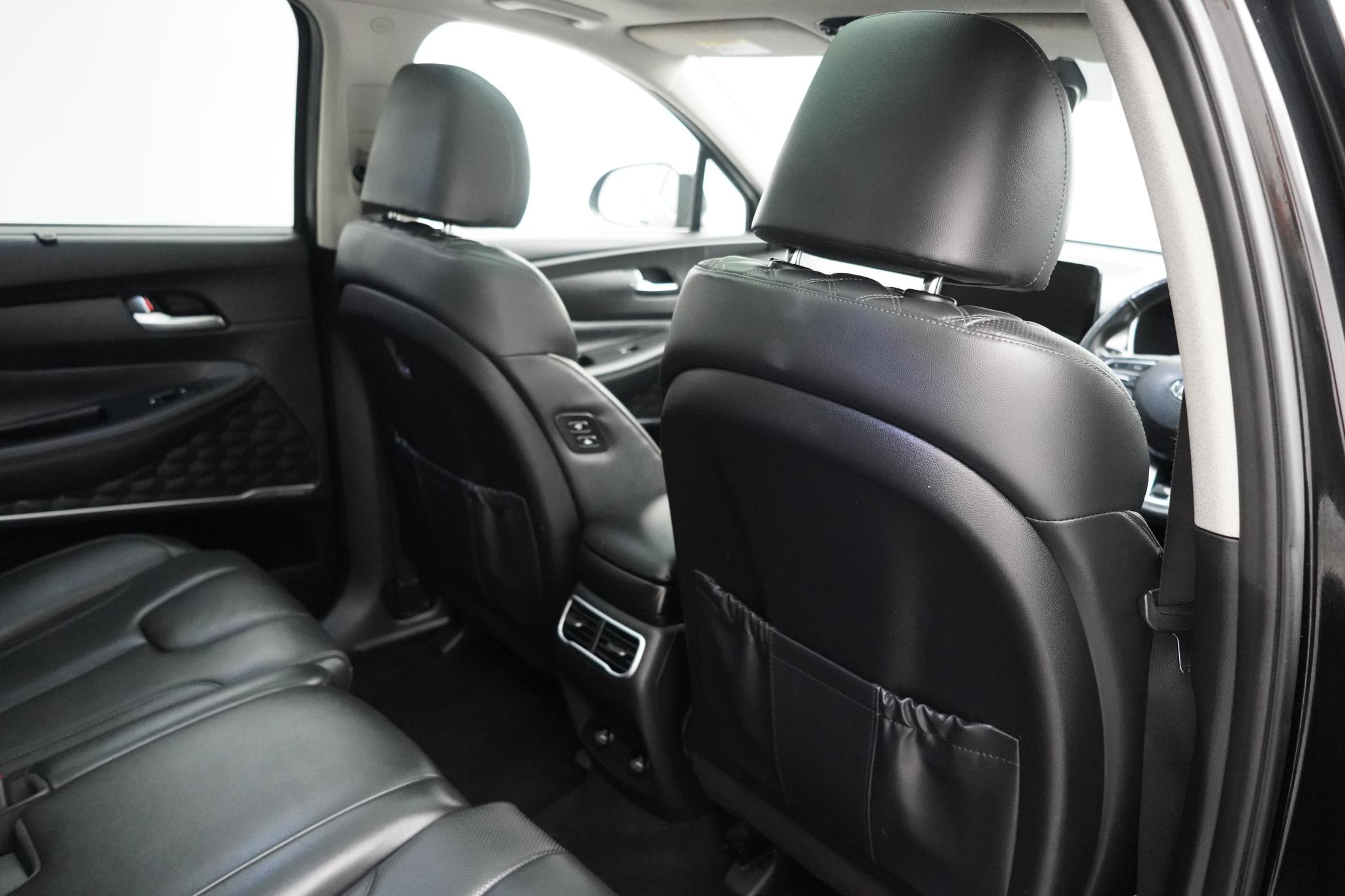 Hyundai Santa Fe 1.6 h T-GDi Ultimate SUV 5dr Petrol Hybrid Auto Euro 6 (s/s) (230 ps)