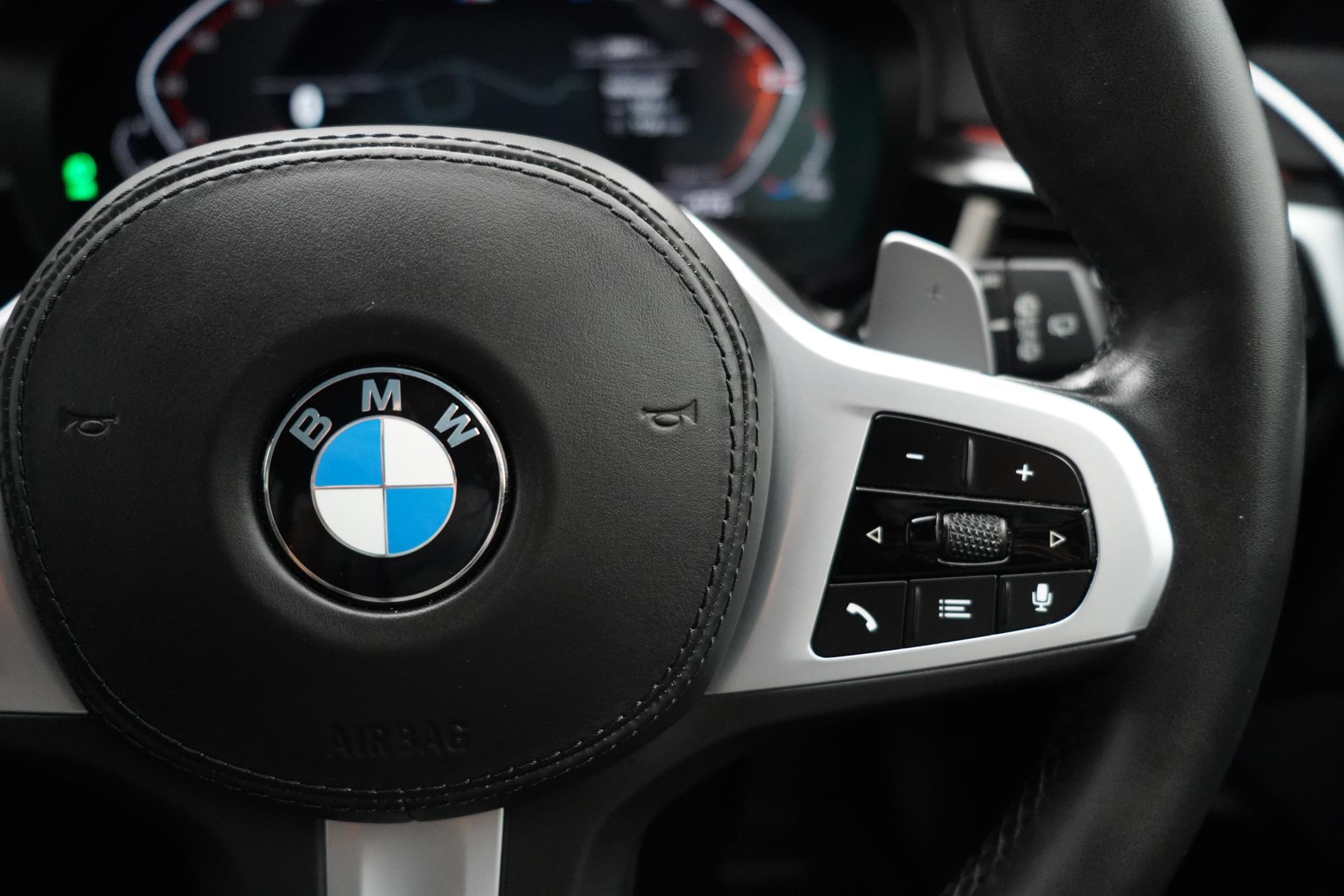 BMW 5 Series 2.0 520d MHT M Sport Touring 5dr Diesel Hybrid Steptronic Euro 6 (s/s) (190 ps)