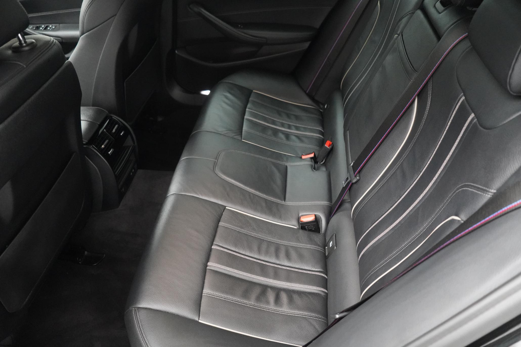 BMW 5 Series 2.0 520d MHT M Sport Touring 5dr Diesel Hybrid Steptronic Euro 6 (s/s) (190 ps)