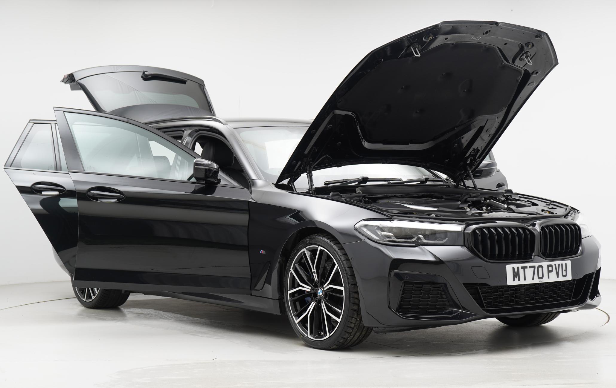 BMW 5 Series 2.0 520d MHT M Sport Touring 5dr Diesel Hybrid Steptronic Euro 6 (s/s) (190 ps)