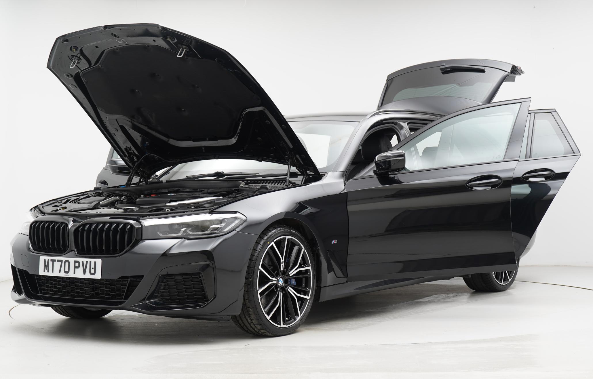 BMW 5 Series 2.0 520d MHT M Sport Touring 5dr Diesel Hybrid Steptronic Euro 6 (s/s) (190 ps)