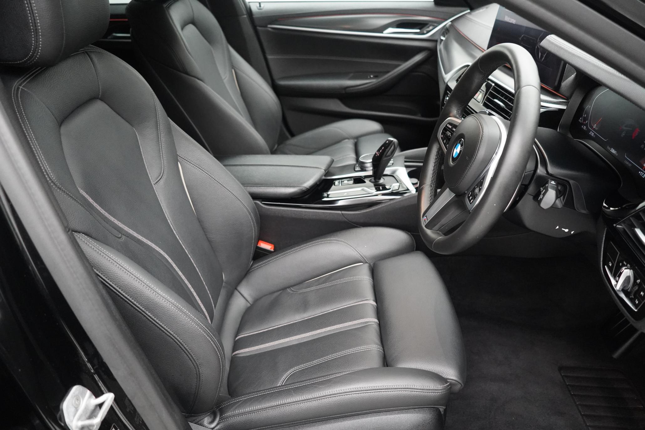 BMW 5 Series 2.0 520d MHT M Sport Touring 5dr Diesel Hybrid Steptronic Euro 6 (s/s) (190 ps)