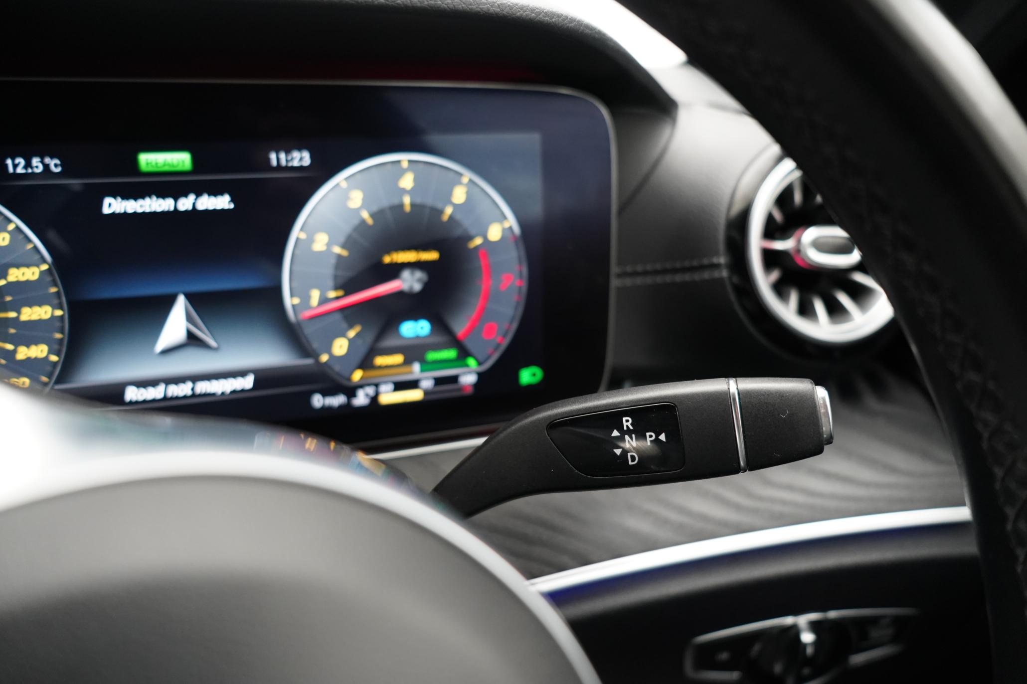 Mercedes-Benz E Class 2.0 E350 AMG Line (Premium Plus) Coupe 2dr Petrol G-Tronic+ Euro 6 (s/s) (313 ps)