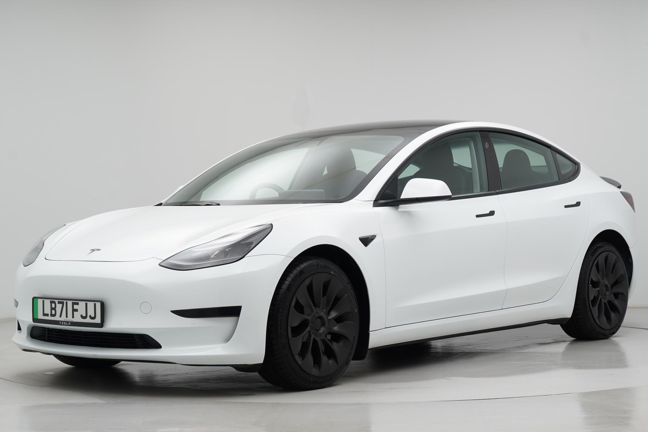 Tesla Model 3 Standard Range Plus Saloon 4dr Electric Auto RWD (241 bhp)
