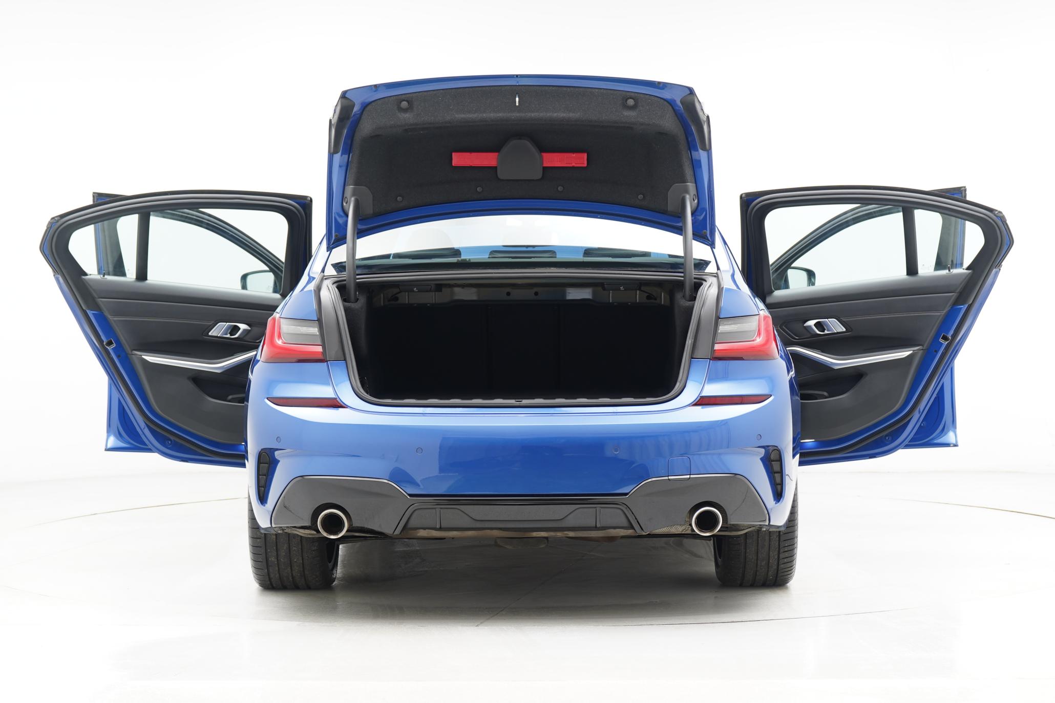 BMW 3 Series 2.0 330e 12kWh M Sport Saloon 4dr Petrol Plug-in Hybrid Auto Euro 6 (s/s) (292 ps)